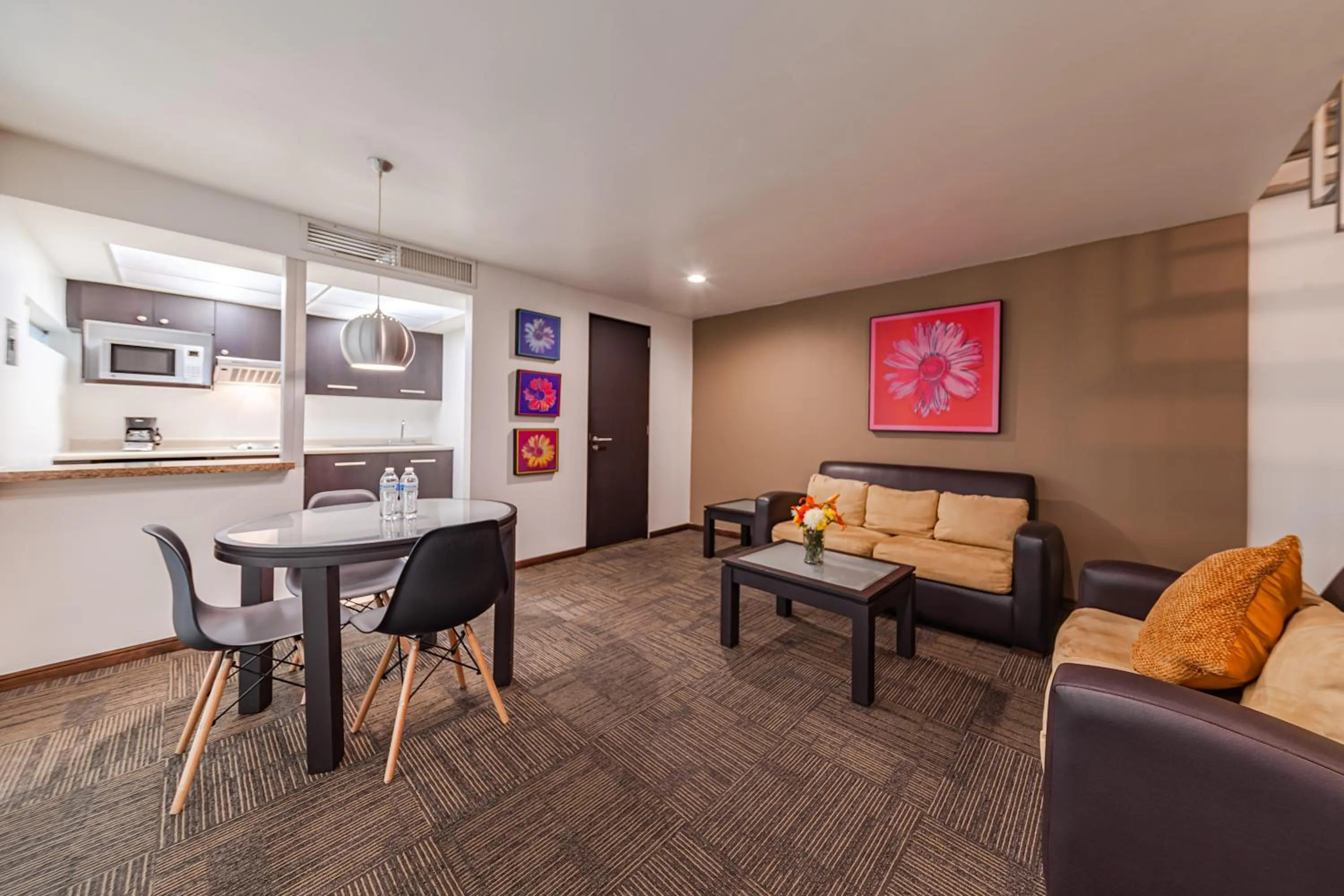 Kitchen or kitchenette in Suites Teca Once