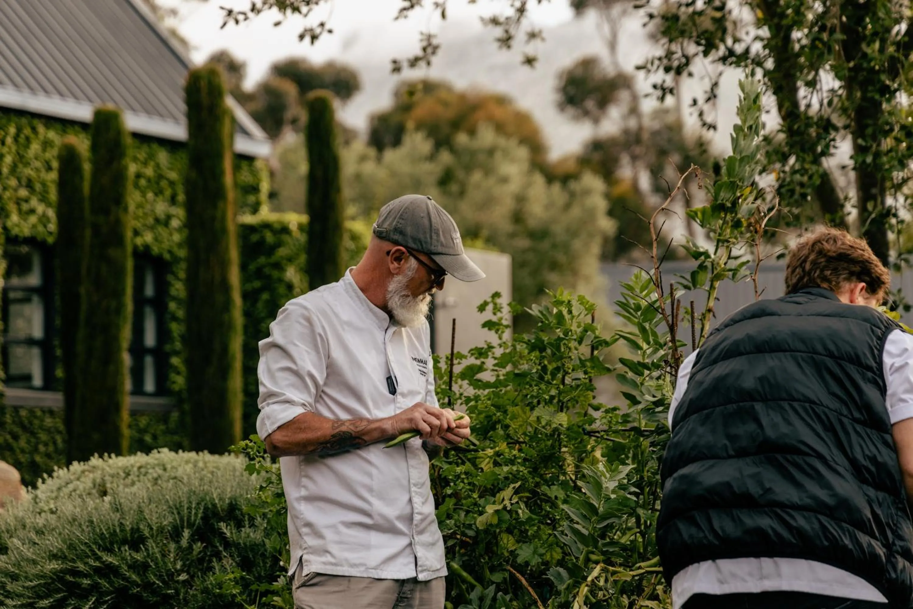 Restaurant/places to eat in Queen Victoria Hotel by NEWMARK