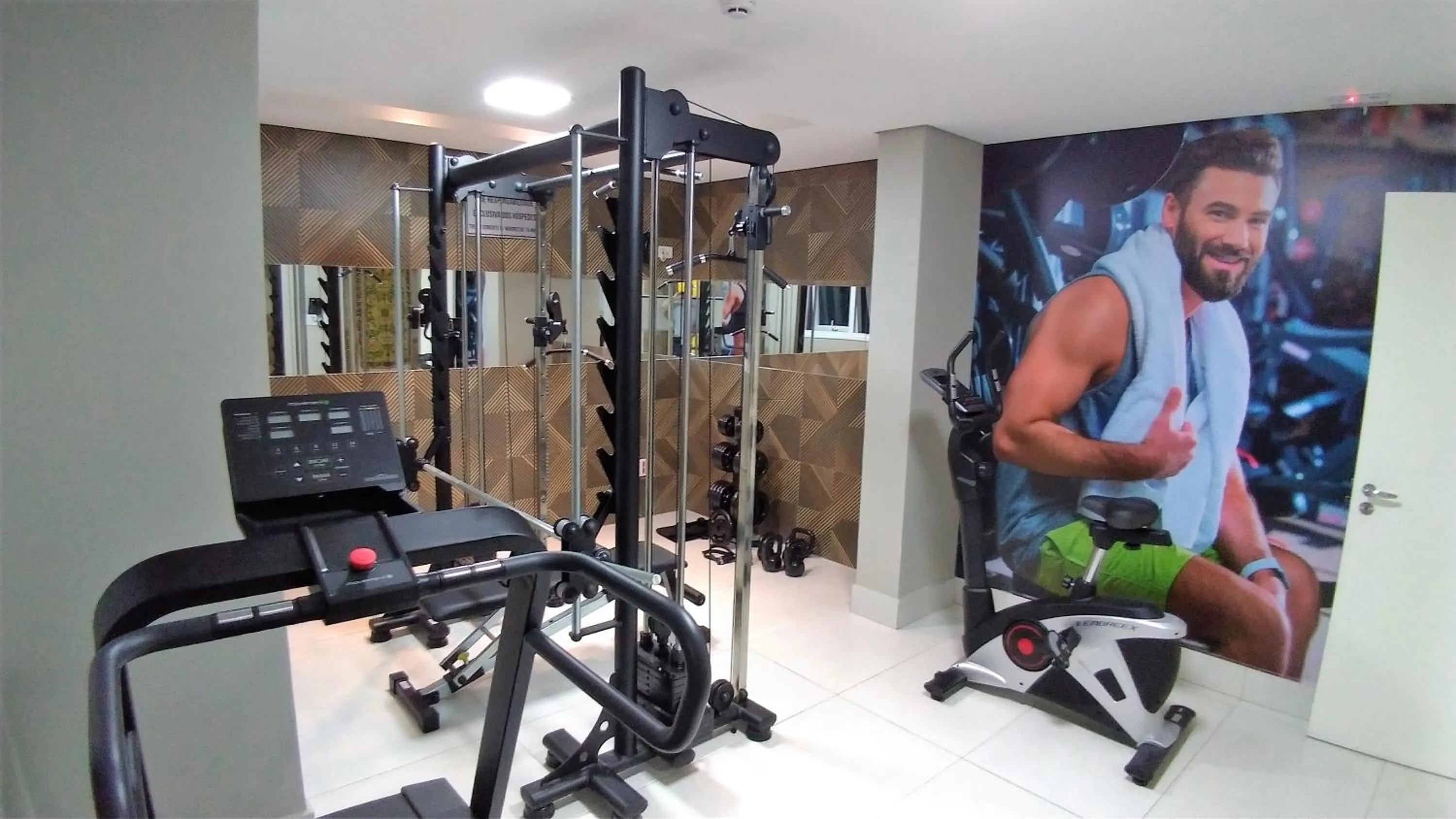 Fitness centre/facilities in Hotel Avalon Maringá Econômico