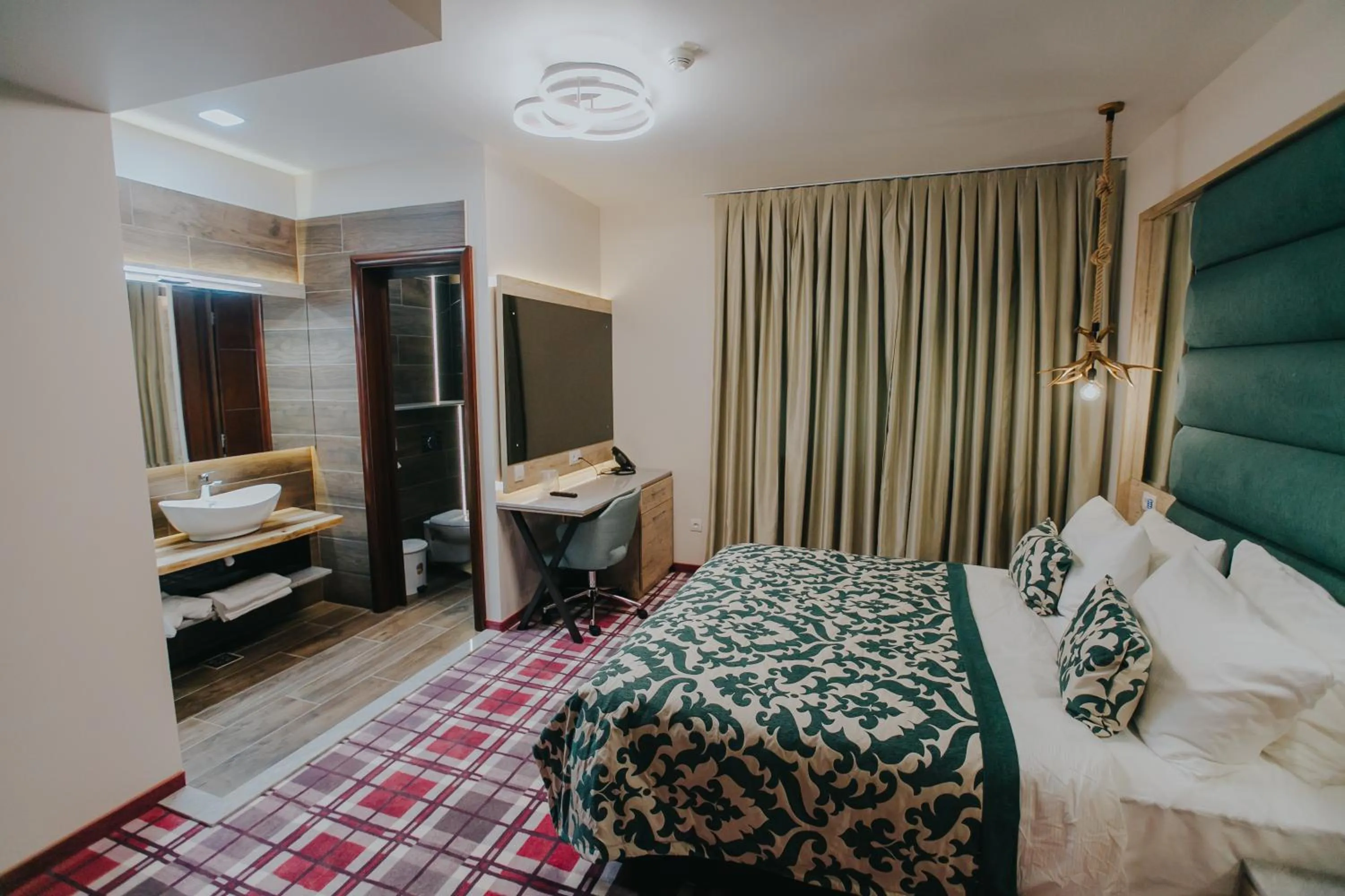 Bed in Lostrita - Pastravarie, Hotel & SPA