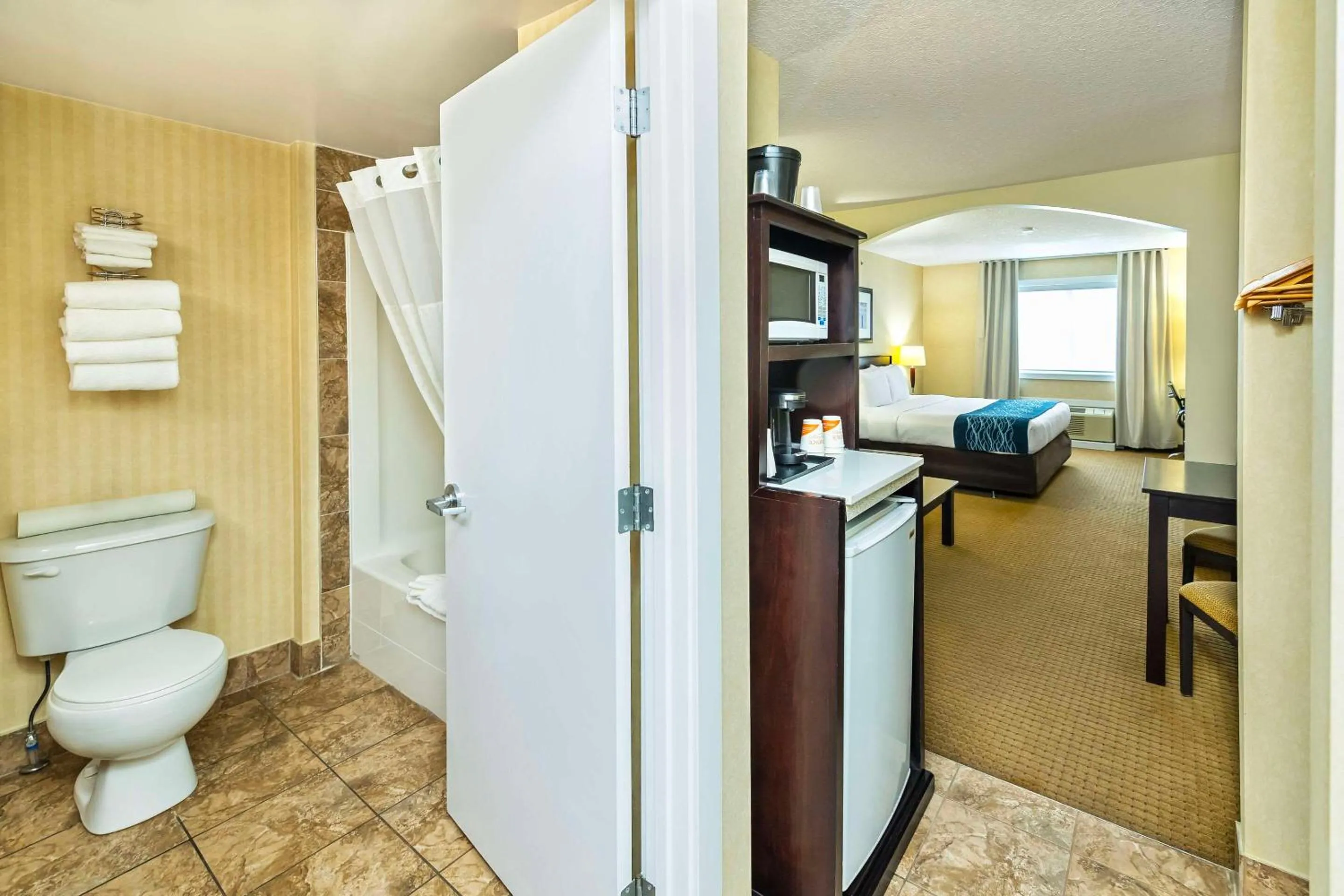 Bedroom in Comfort Inn & Suites