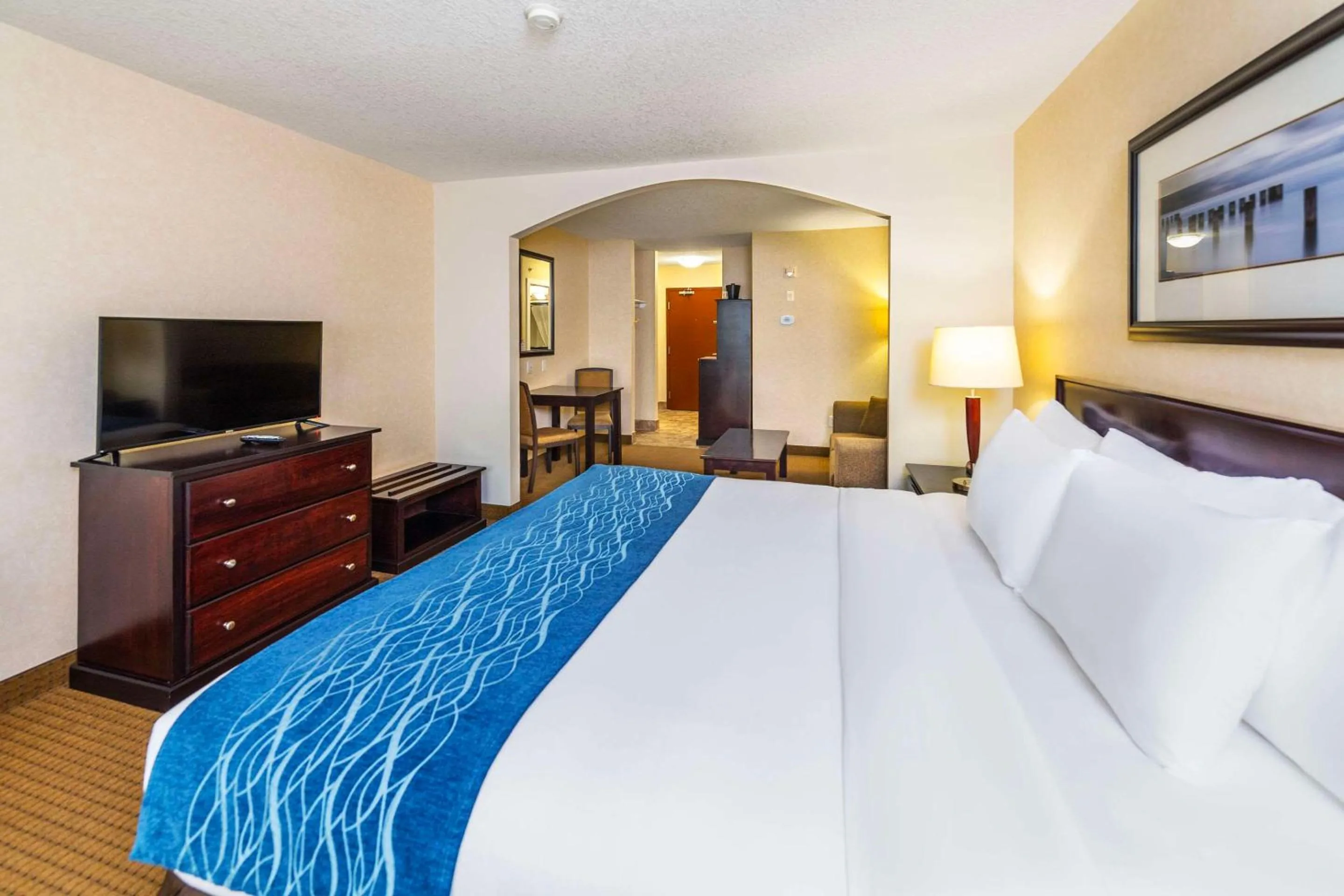 Bedroom, Bed in Comfort Inn & Suites