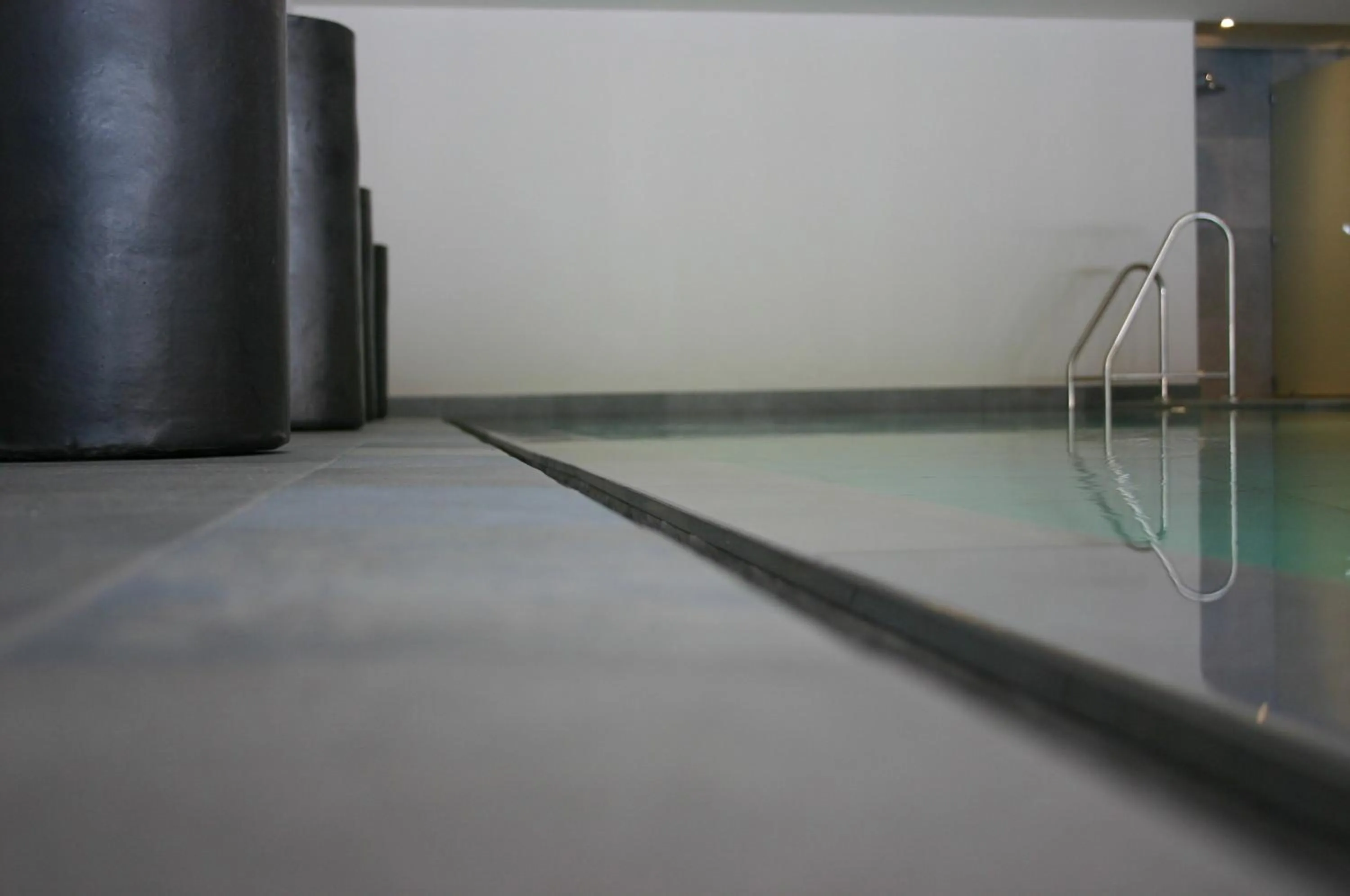 Swimming pool in MONTAFONLodge