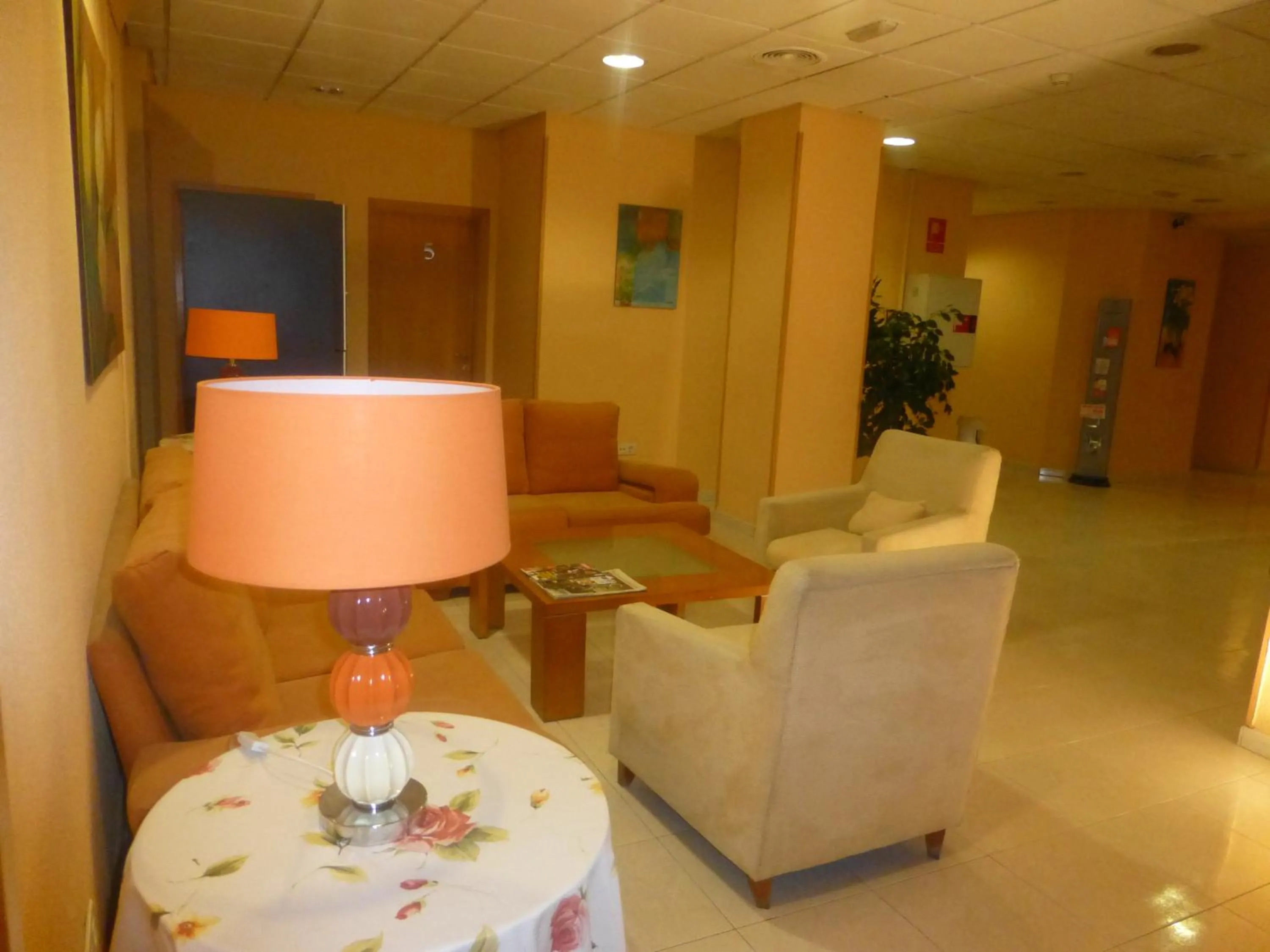 Lounge or bar in Hostal El Val