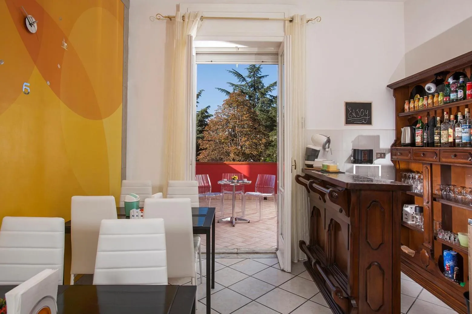 Restaurant/places to eat in Enjoy Vida