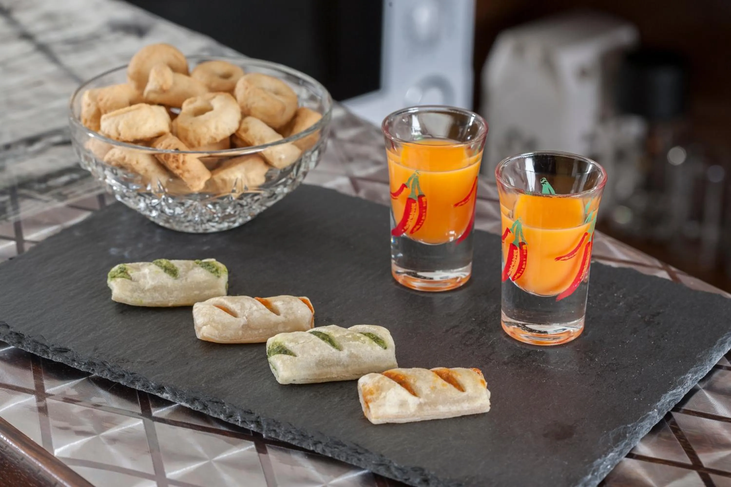 Food and drinks in Enjoy Vida