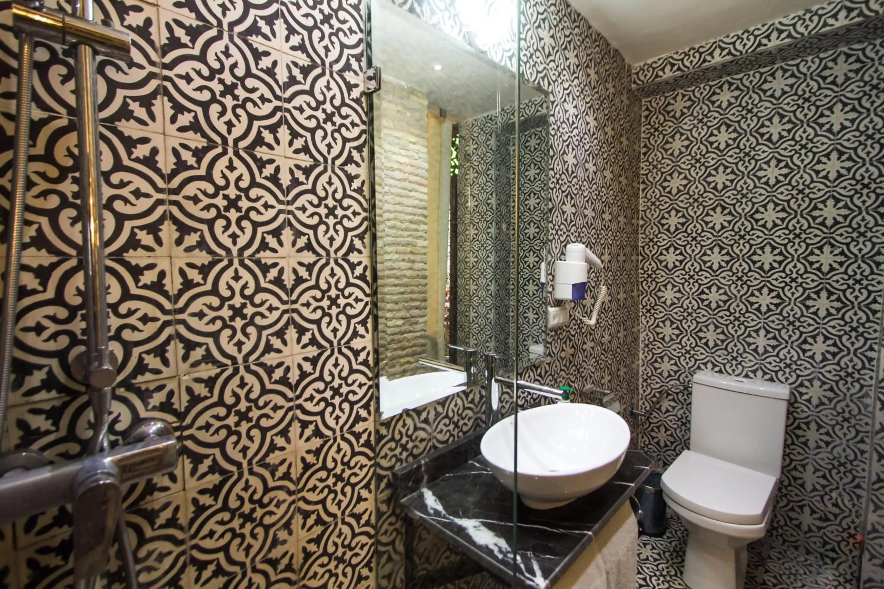 Riad 53 Fes - Luxury Oasis