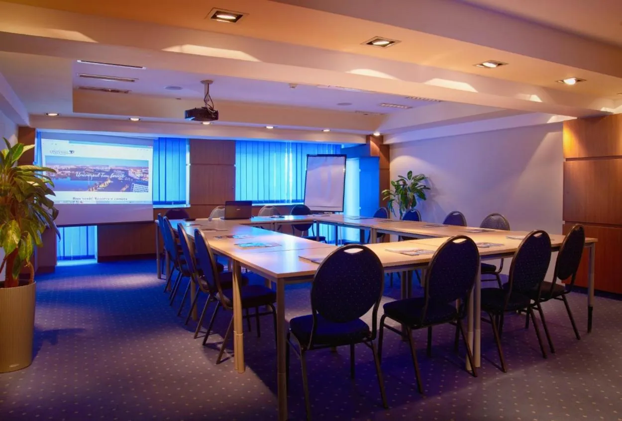 Area and facilities in Hotel Univers