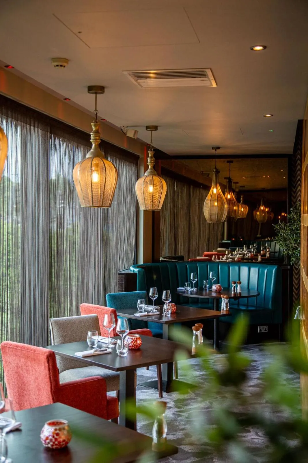 Restaurant/places to eat in Casa Hotel