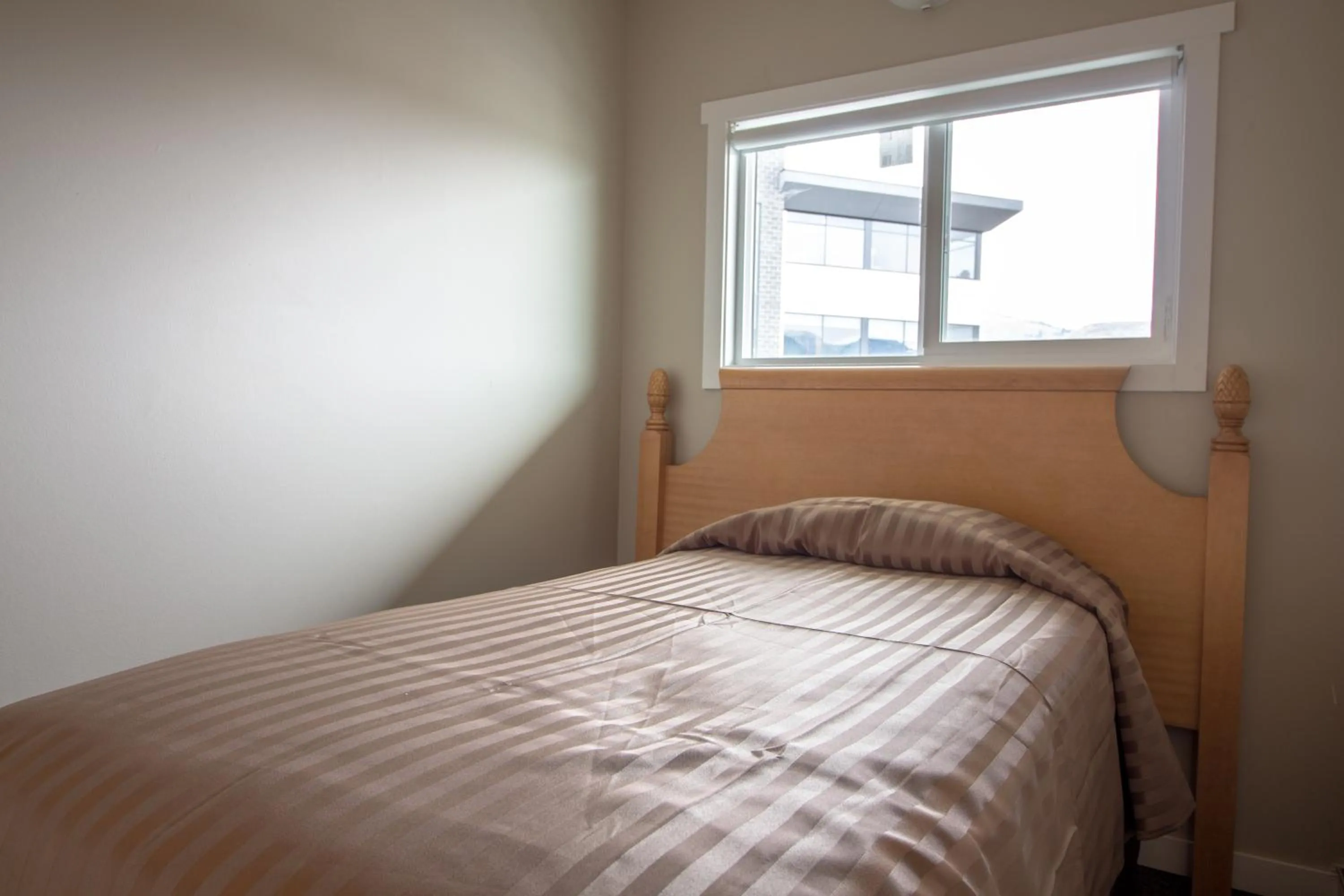 Okanagan Royal Park Inn by Elevate Rooms