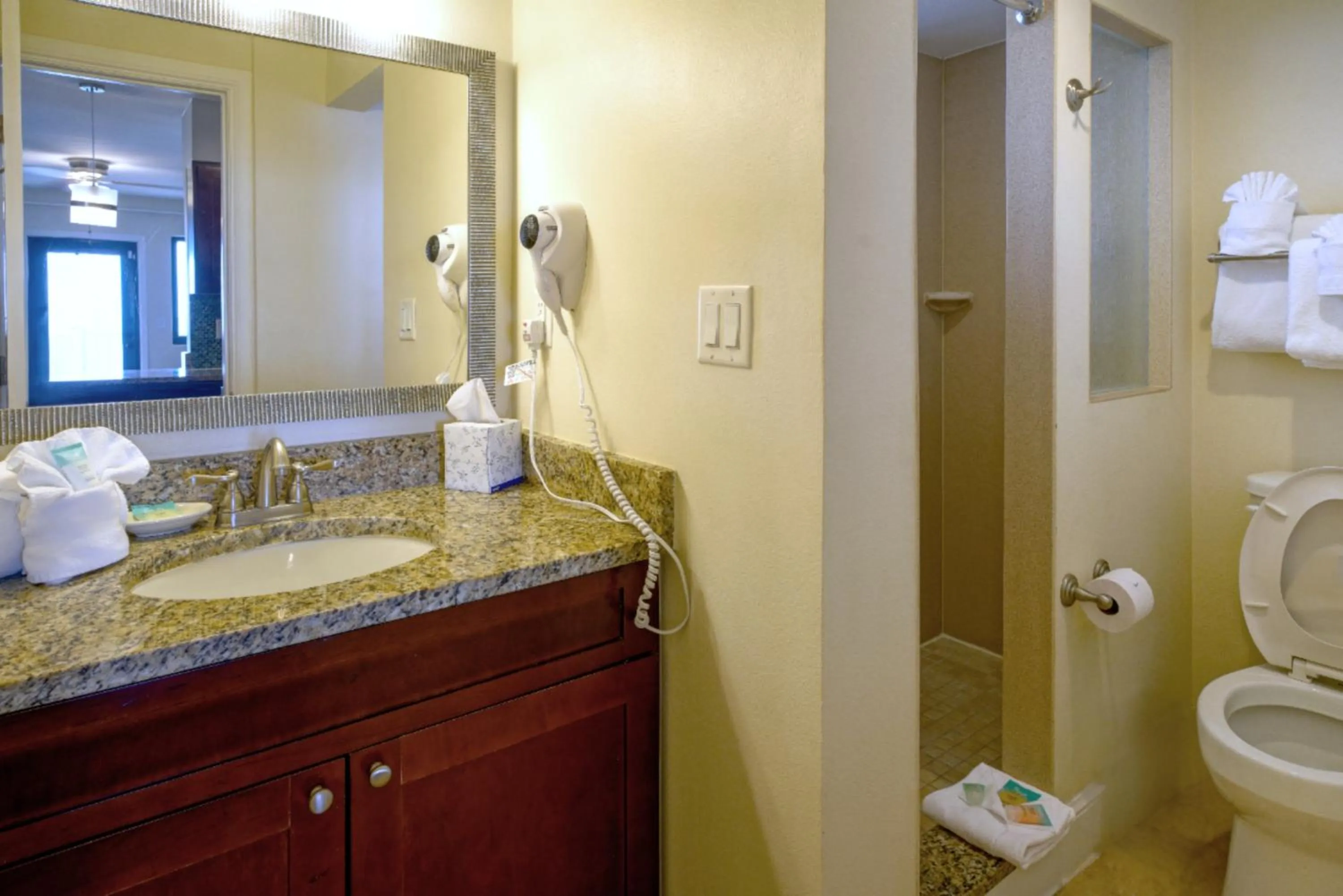 Shower in La Costa Beach Club