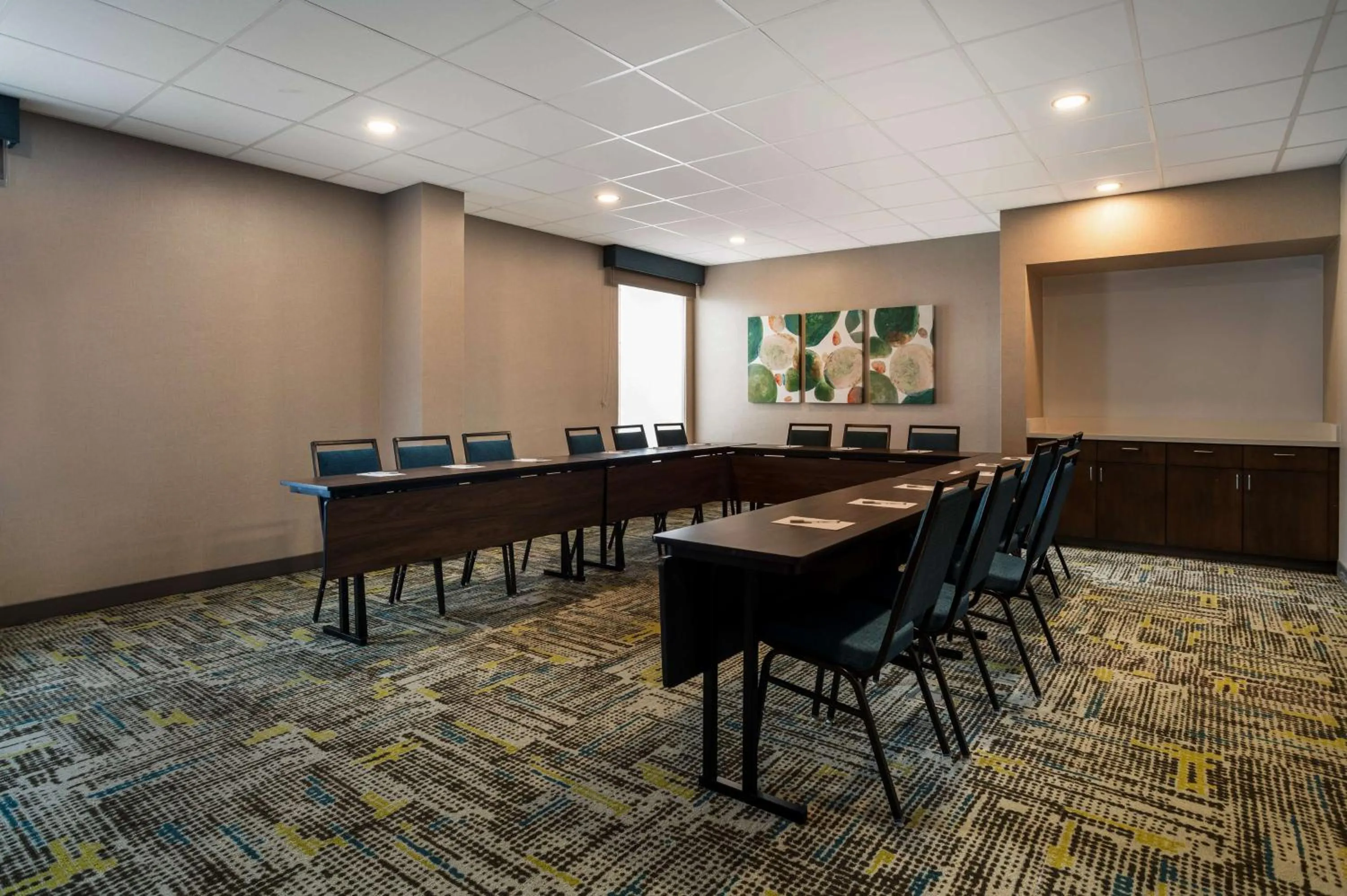 Meeting/conference room in Hampton Inn Gadsden