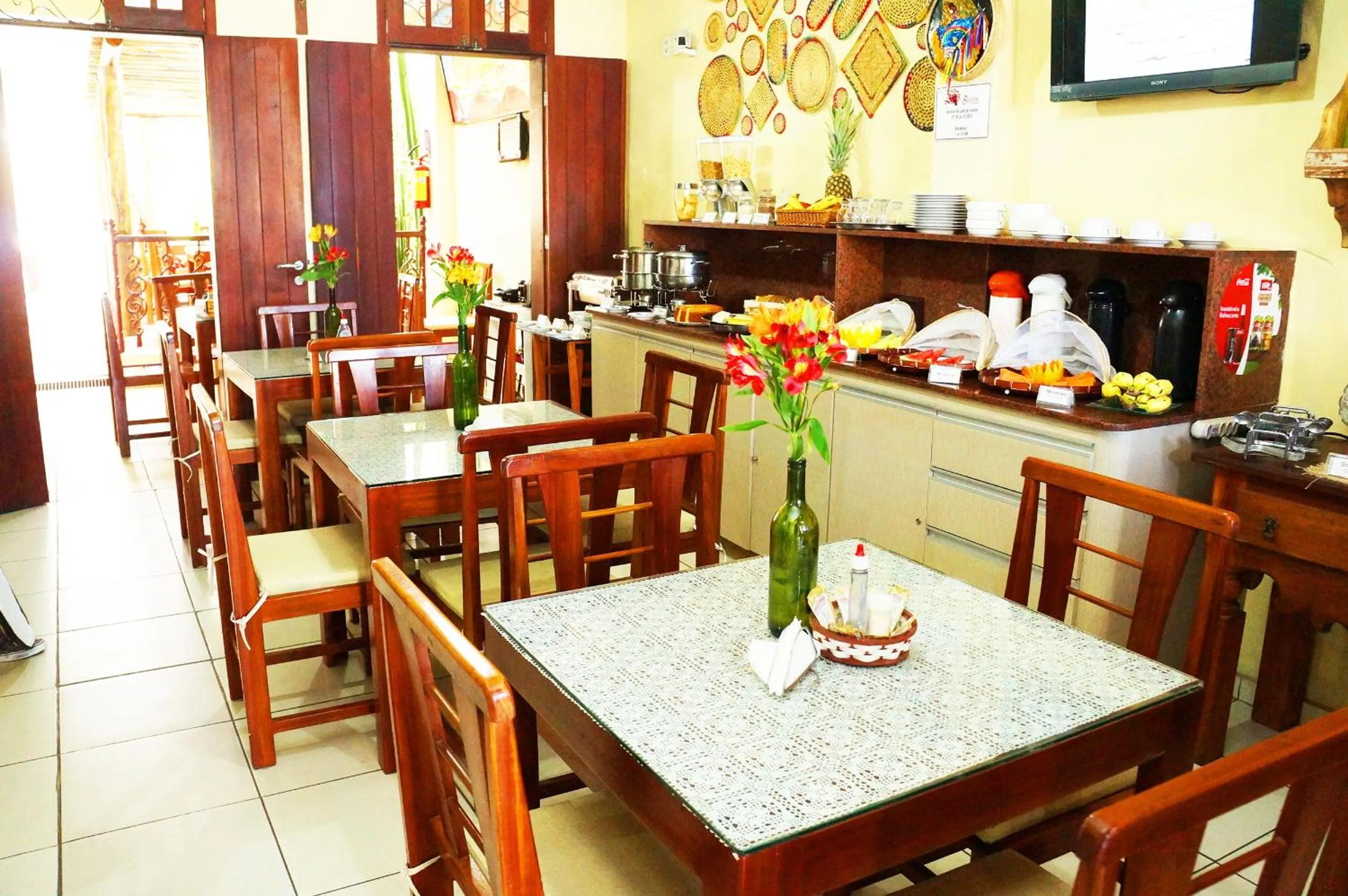 Restaurant/places to eat in Pousada Baobá e SPA