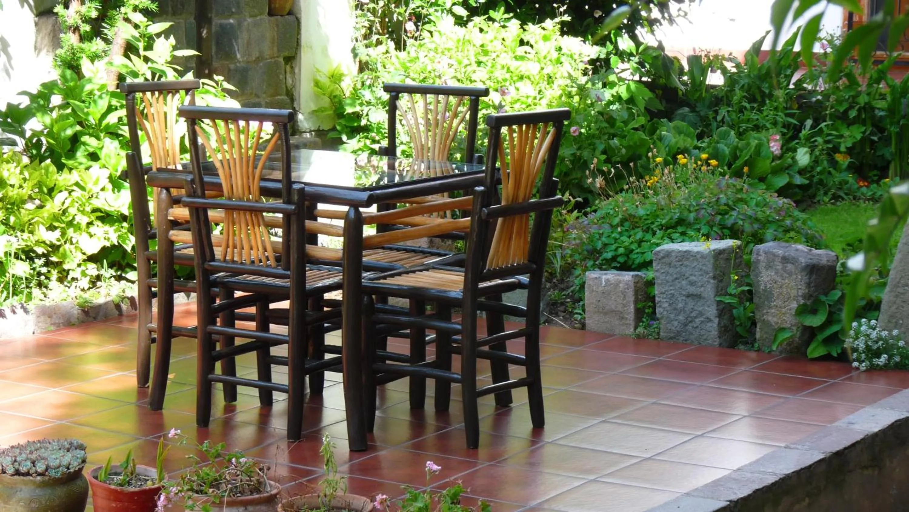 Restaurant/places to eat in Eco-Hotel Pension Alemana