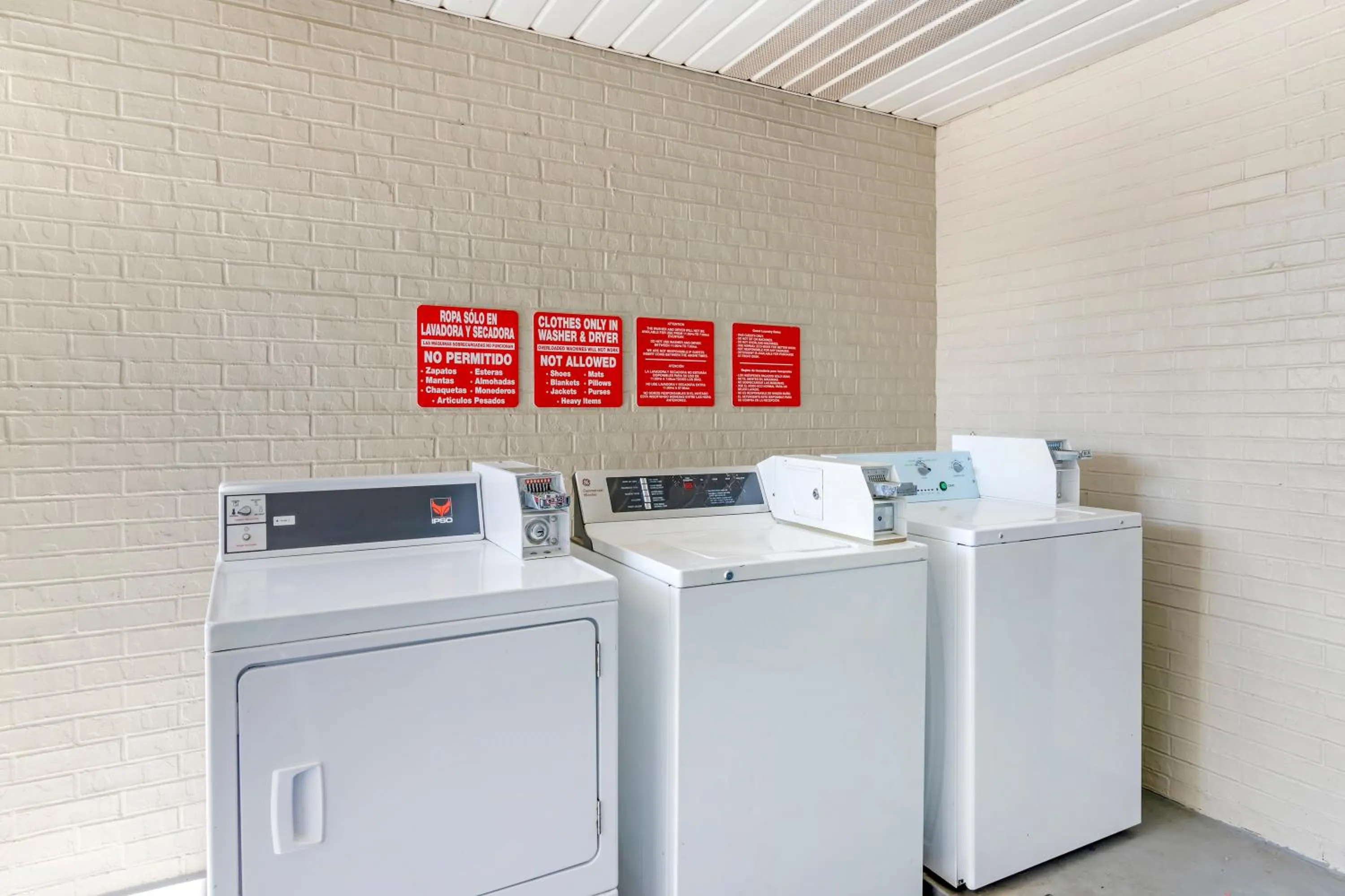 Econo Lodge Augusta, Downtown