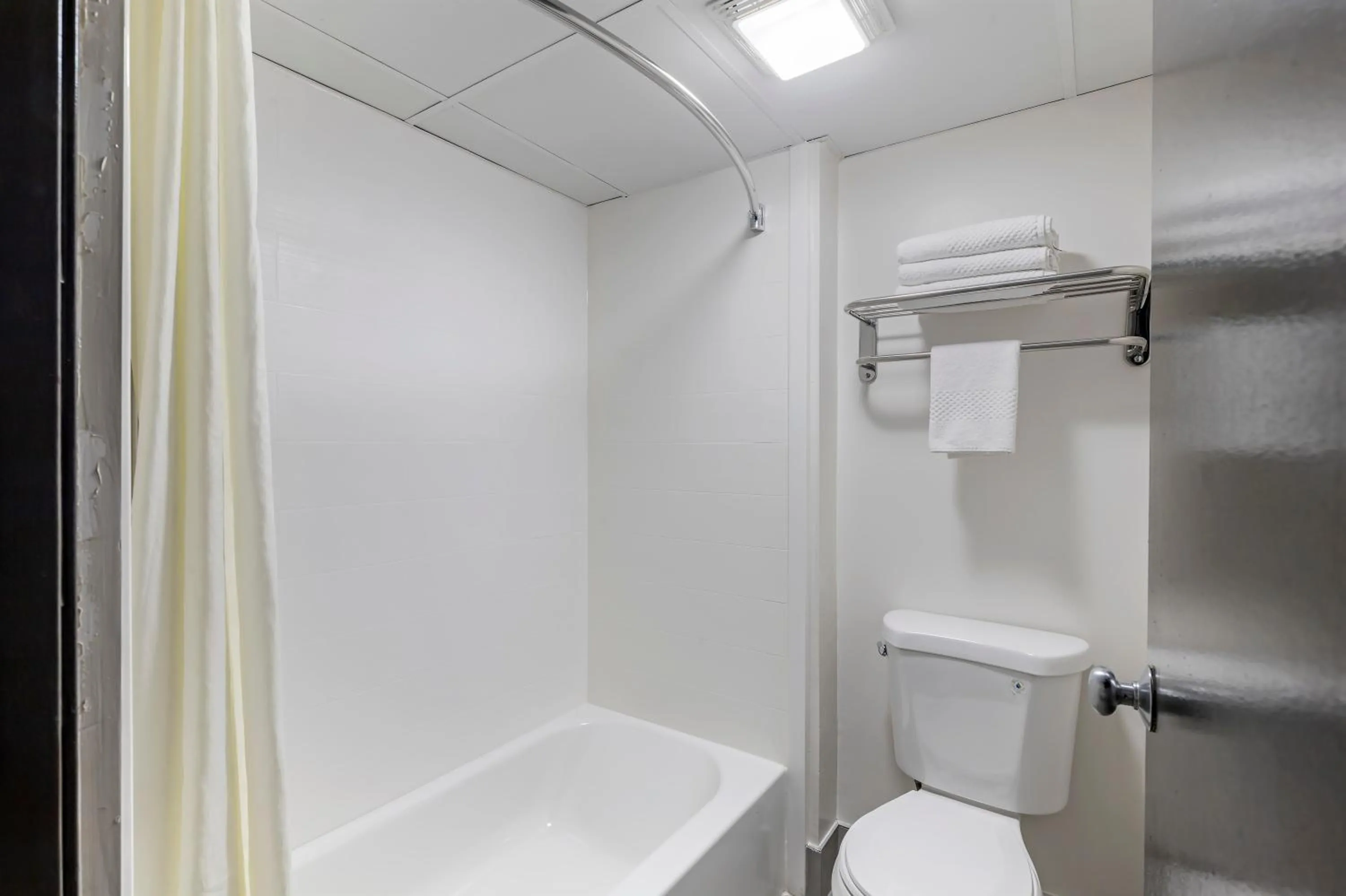 Econo Lodge Augusta, Downtown