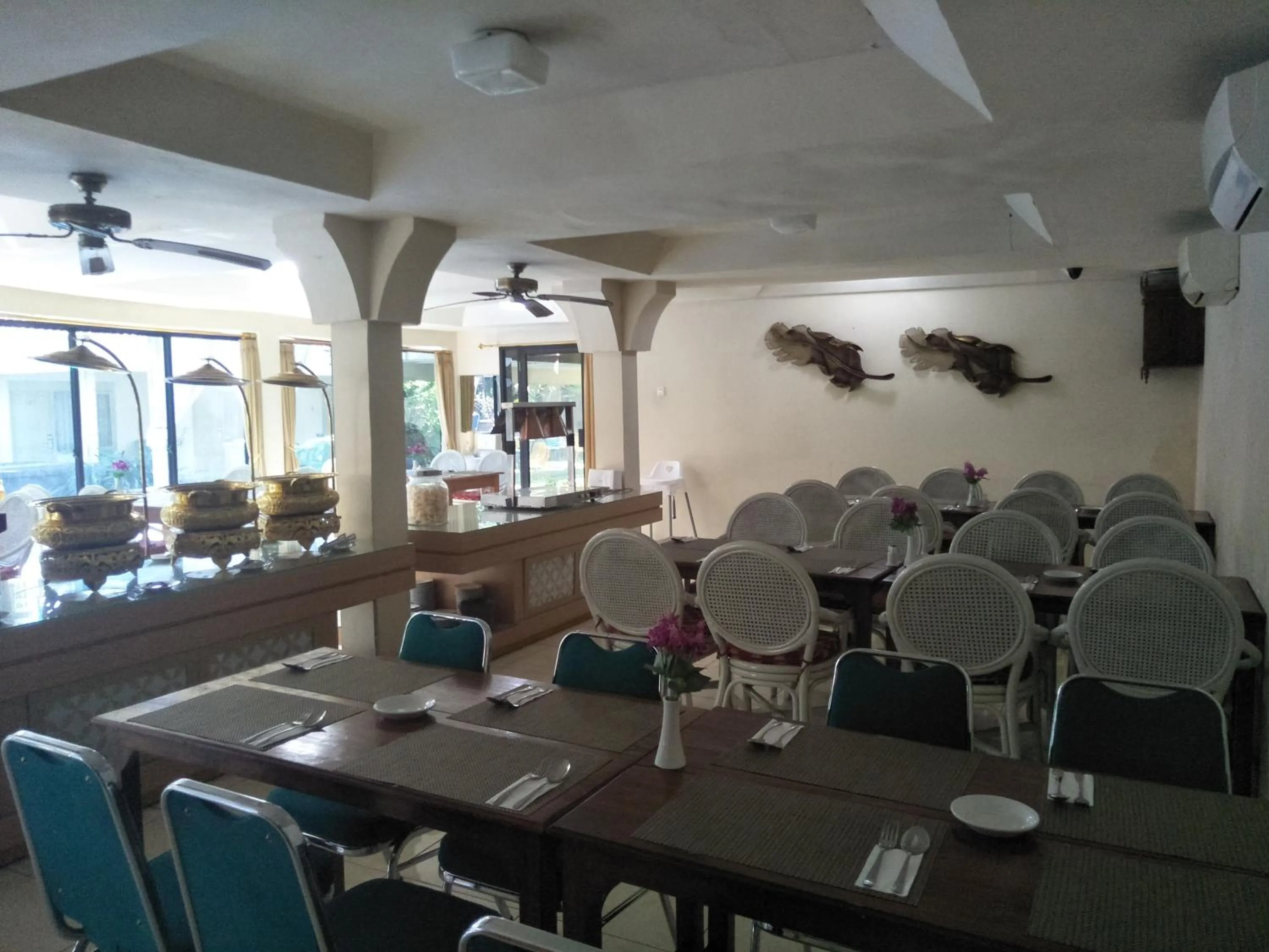 Breakfast in Hotel Grand Rosela