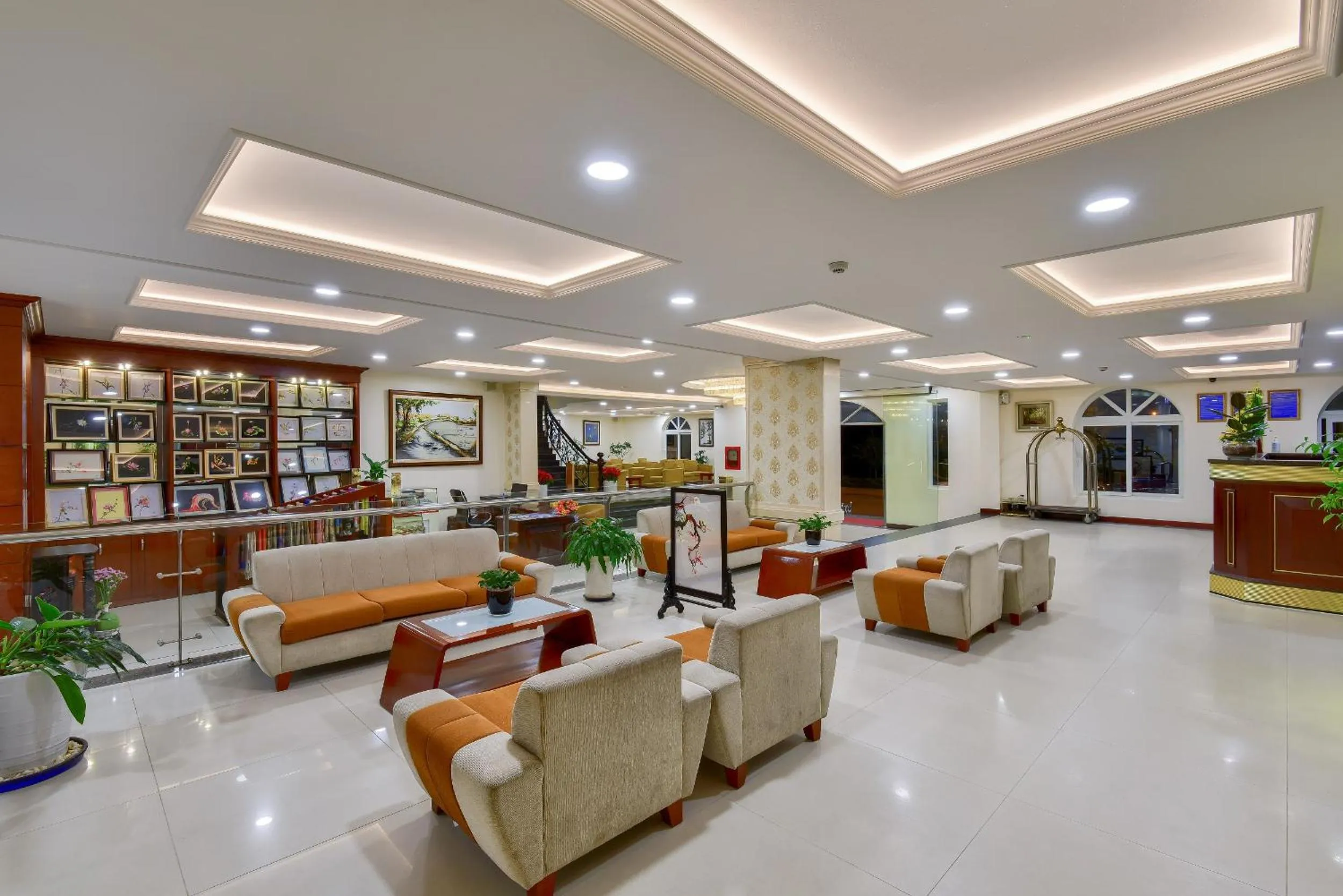Lobby or reception in Khách sạn Park Hotel Dalat