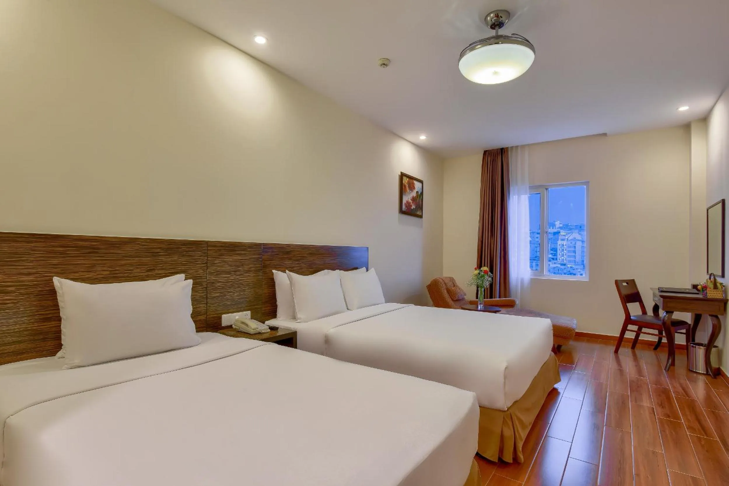 Photo of the whole room, Bed in Khách sạn Park Hotel Dalat