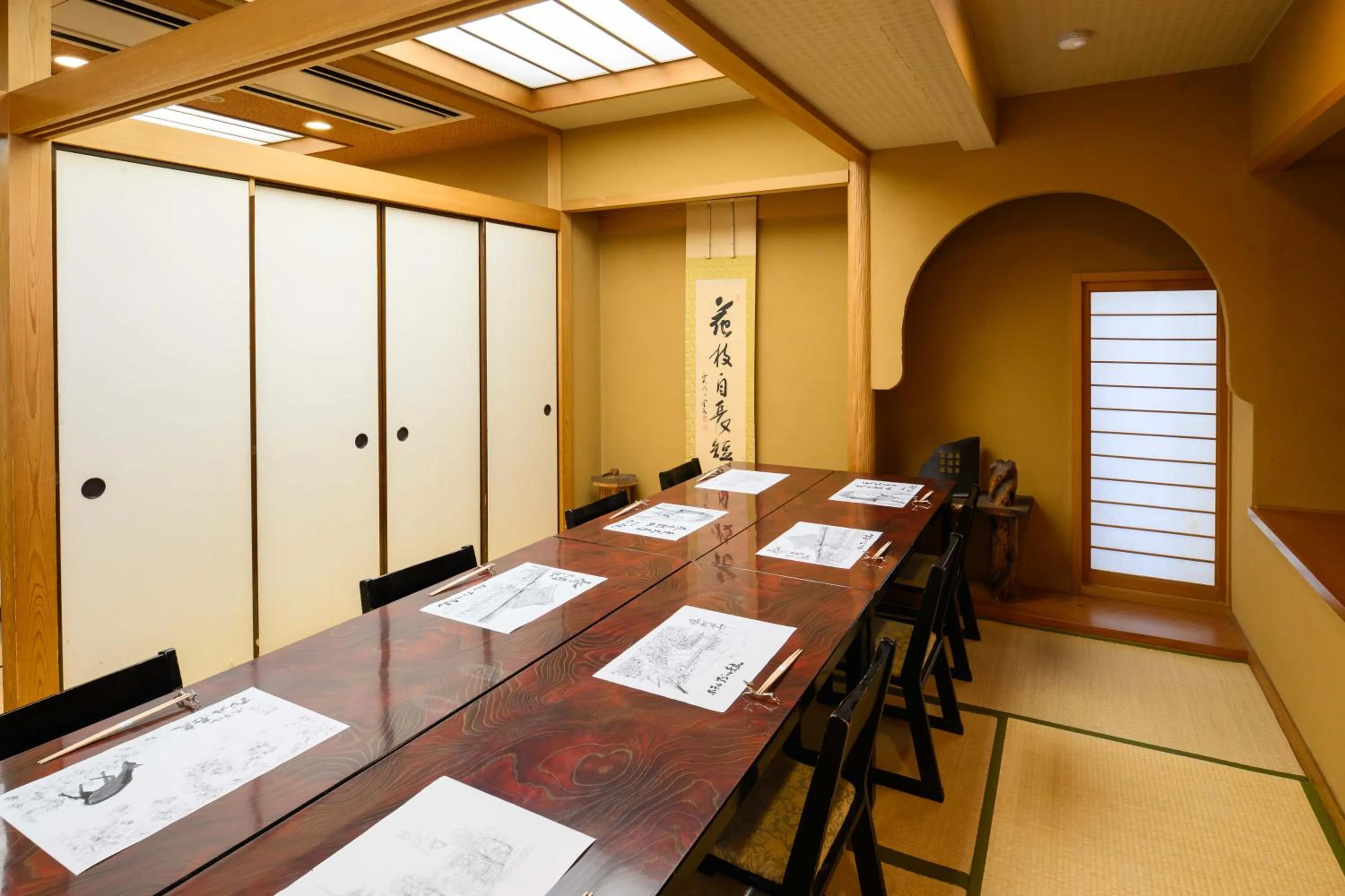 Restaurant/places to eat in Hotel Asyl Nara