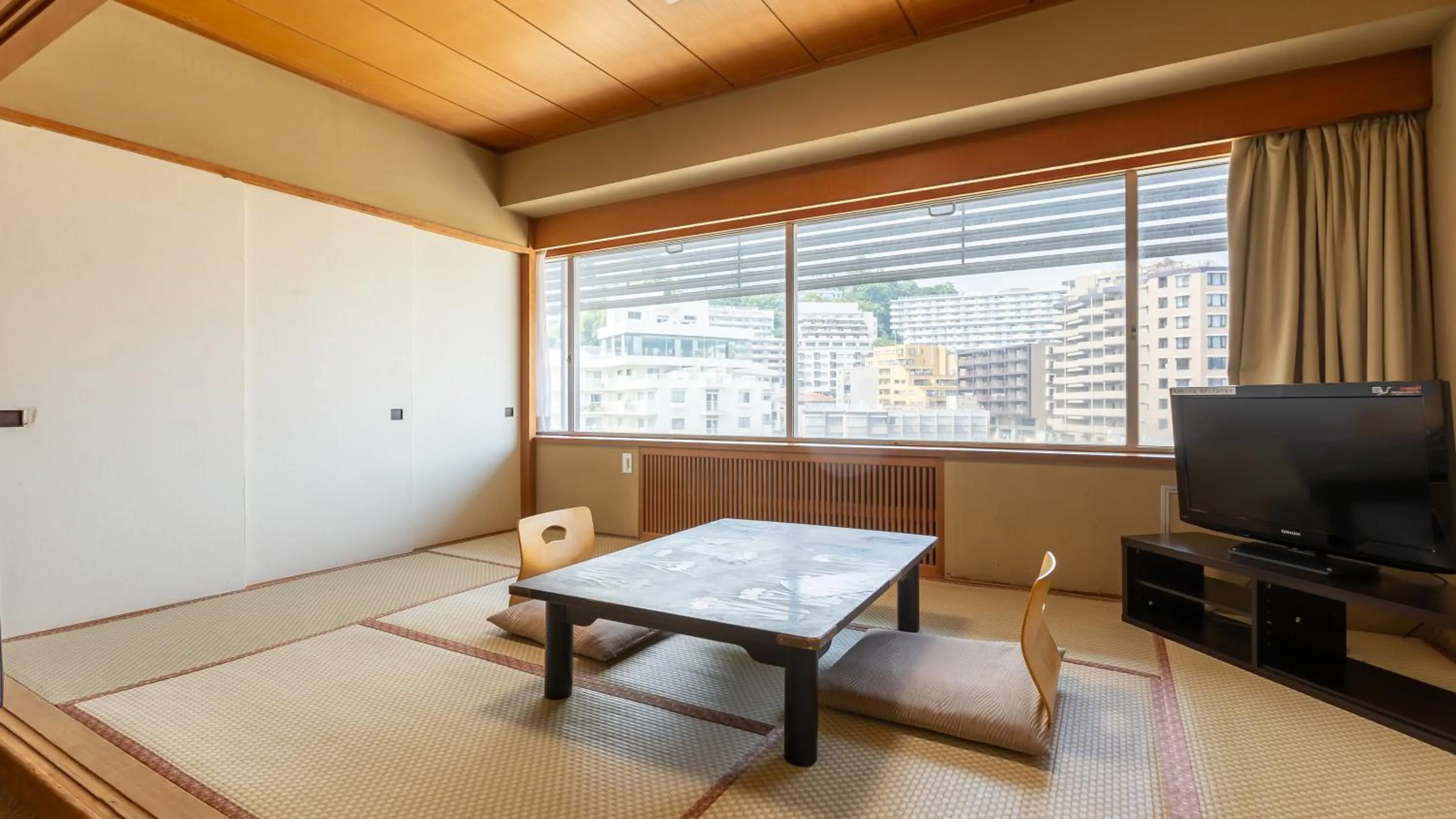 Atami New Fujiya Hotel