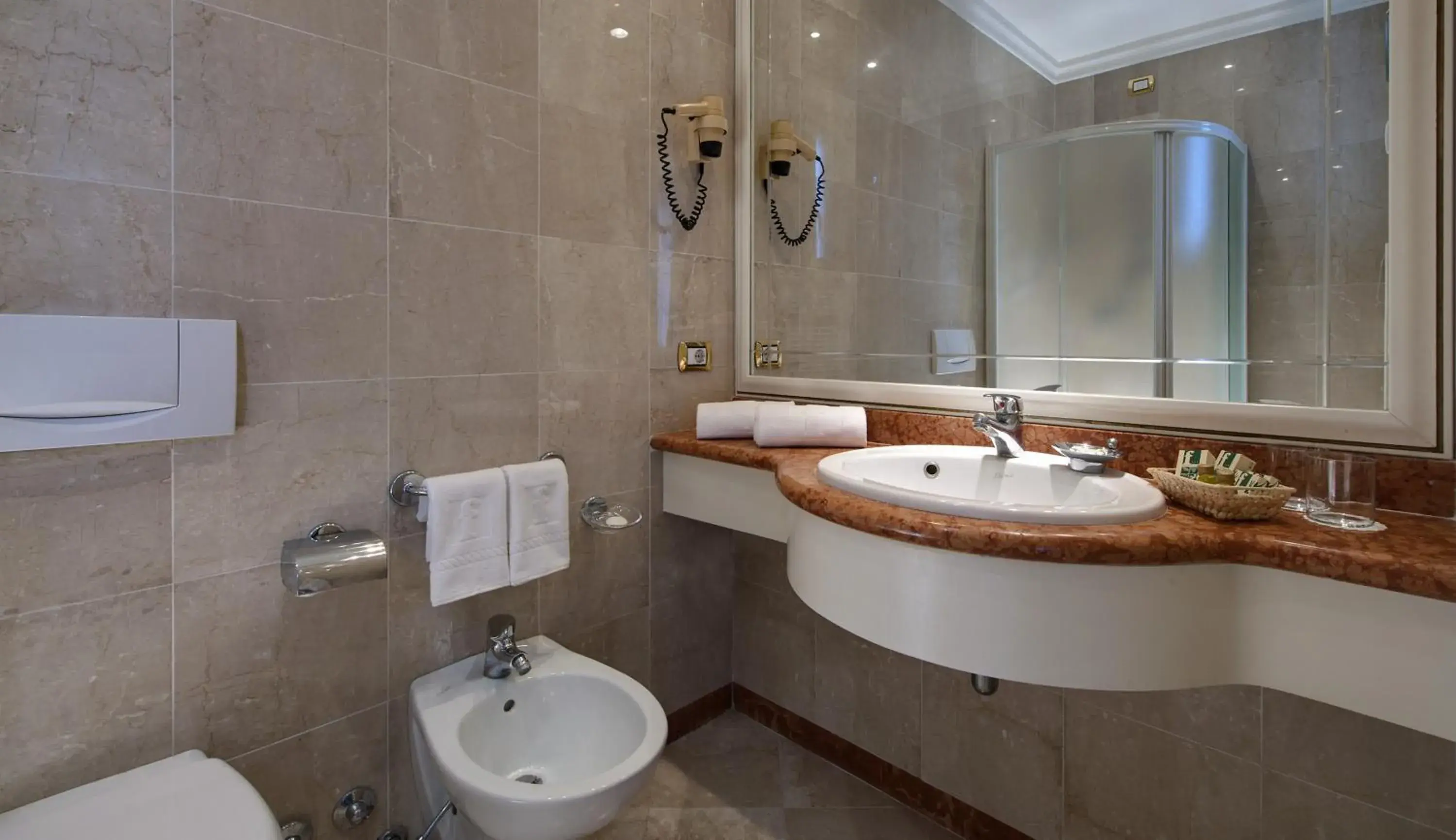 Classic Double or Twin Room in Hotel Terme Formentin Classic Double or Twin Room in Hotel Terme Formentin