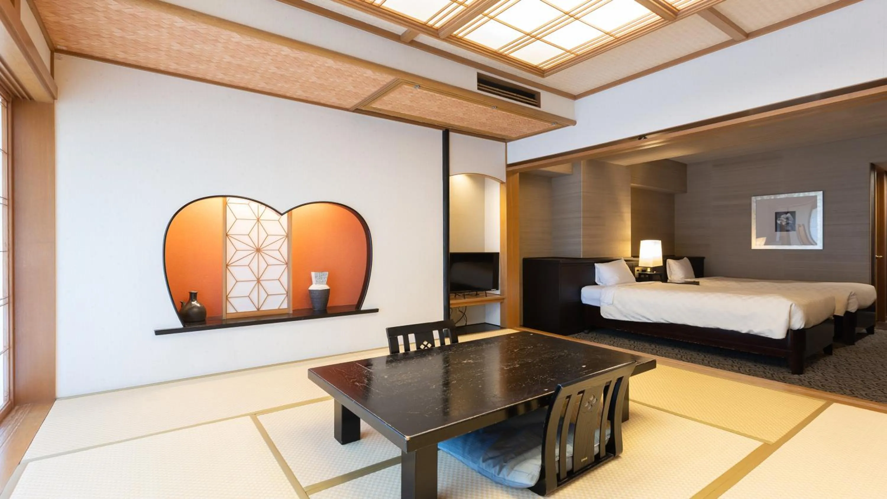 Bed in Atami Season Hotel