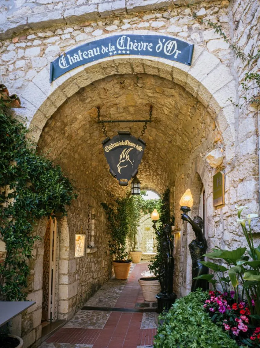 Lobby or reception in La Chèvre d'Or