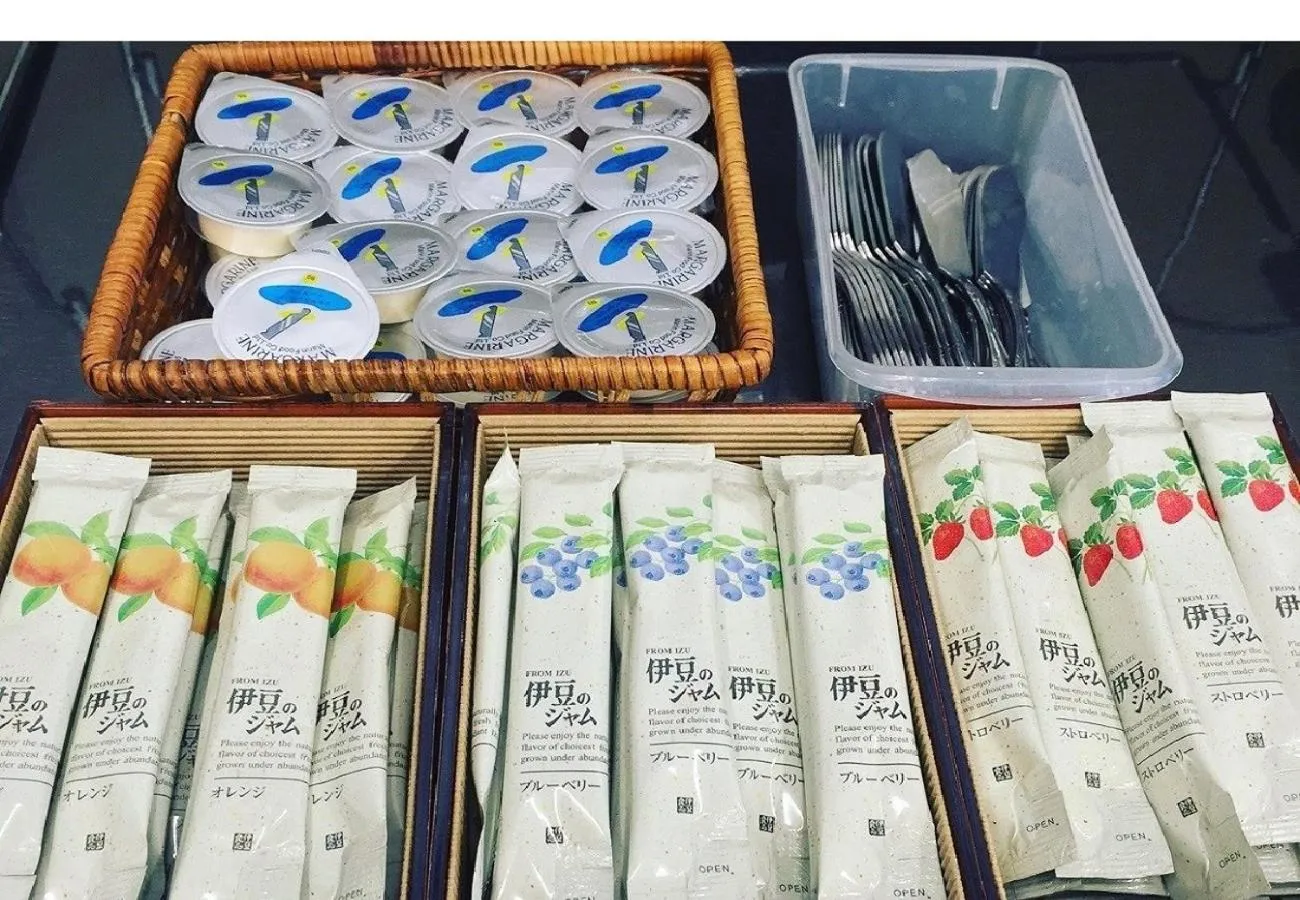 Restaurant/places to eat in Ohito Hotel