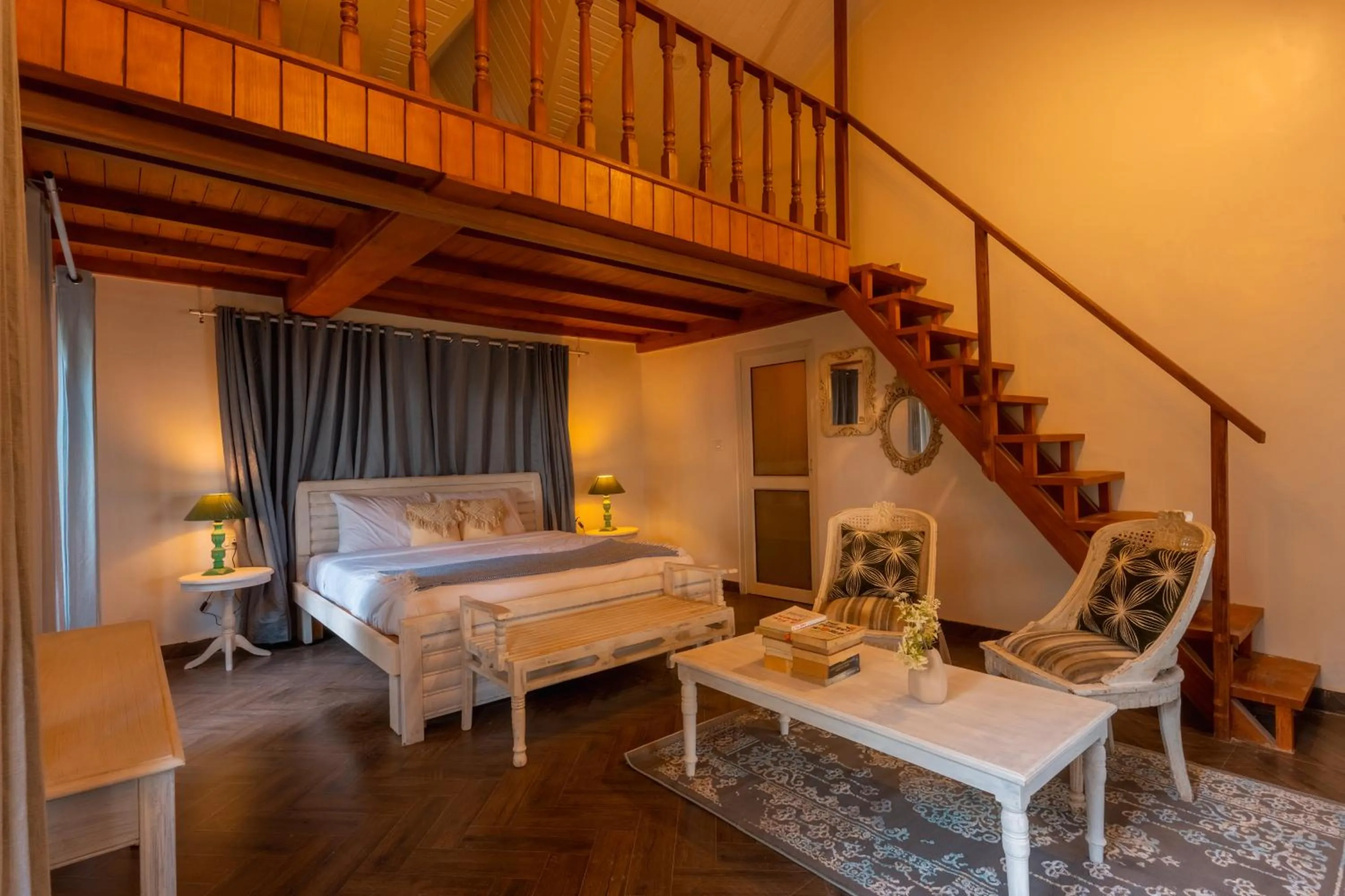 Bed in Seclude Kasauli, Himachal Pradesh