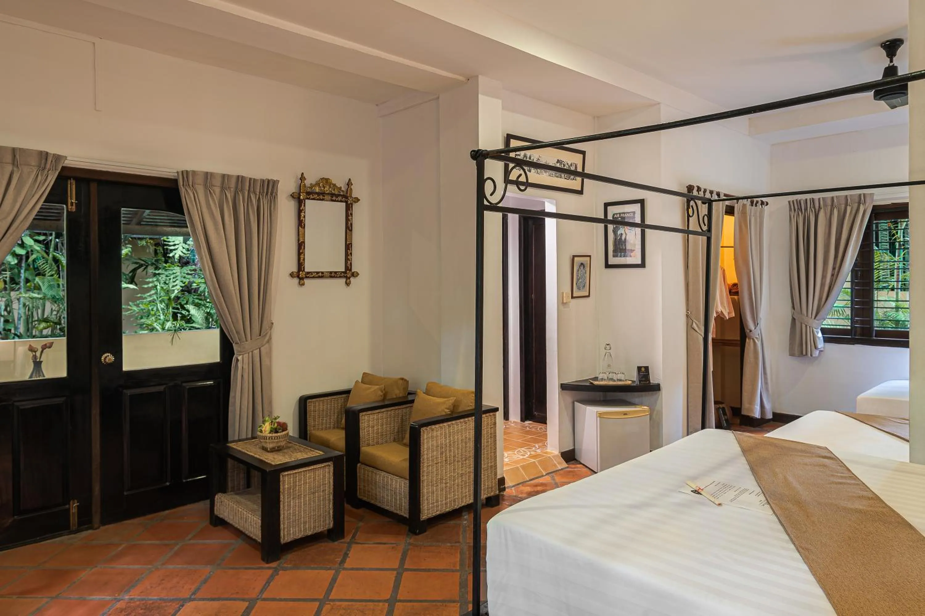 Bed in Pavillon Indochine Boutique - Hotel