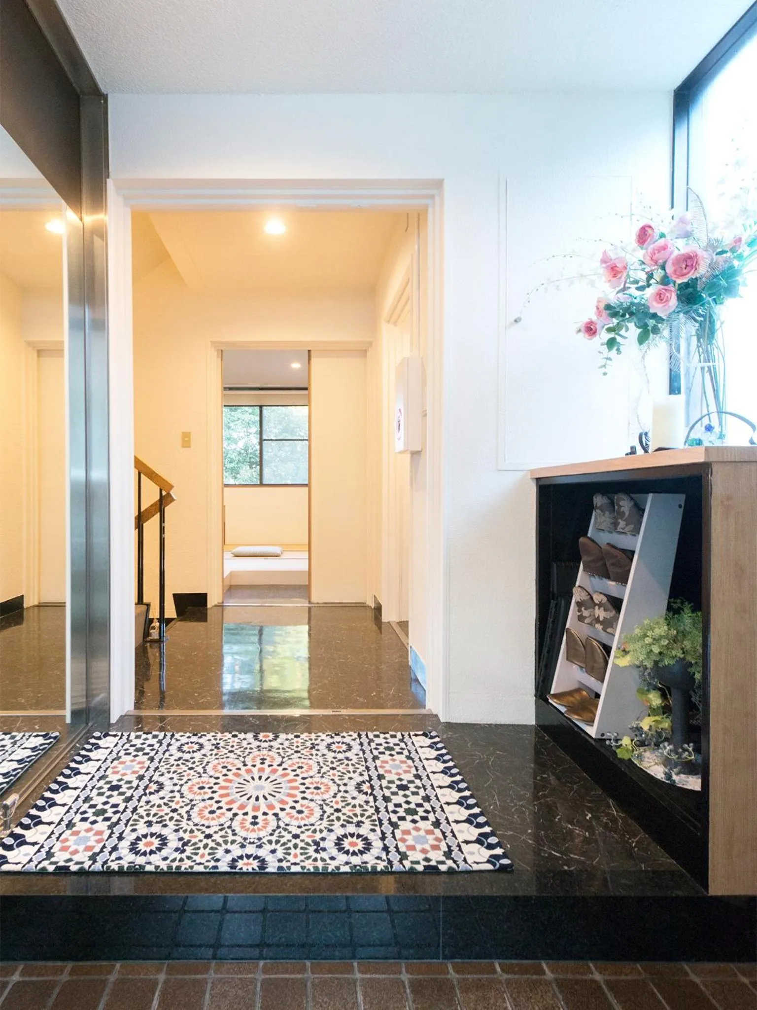 Facade/entrance in House Hotel Kenrokuzaka