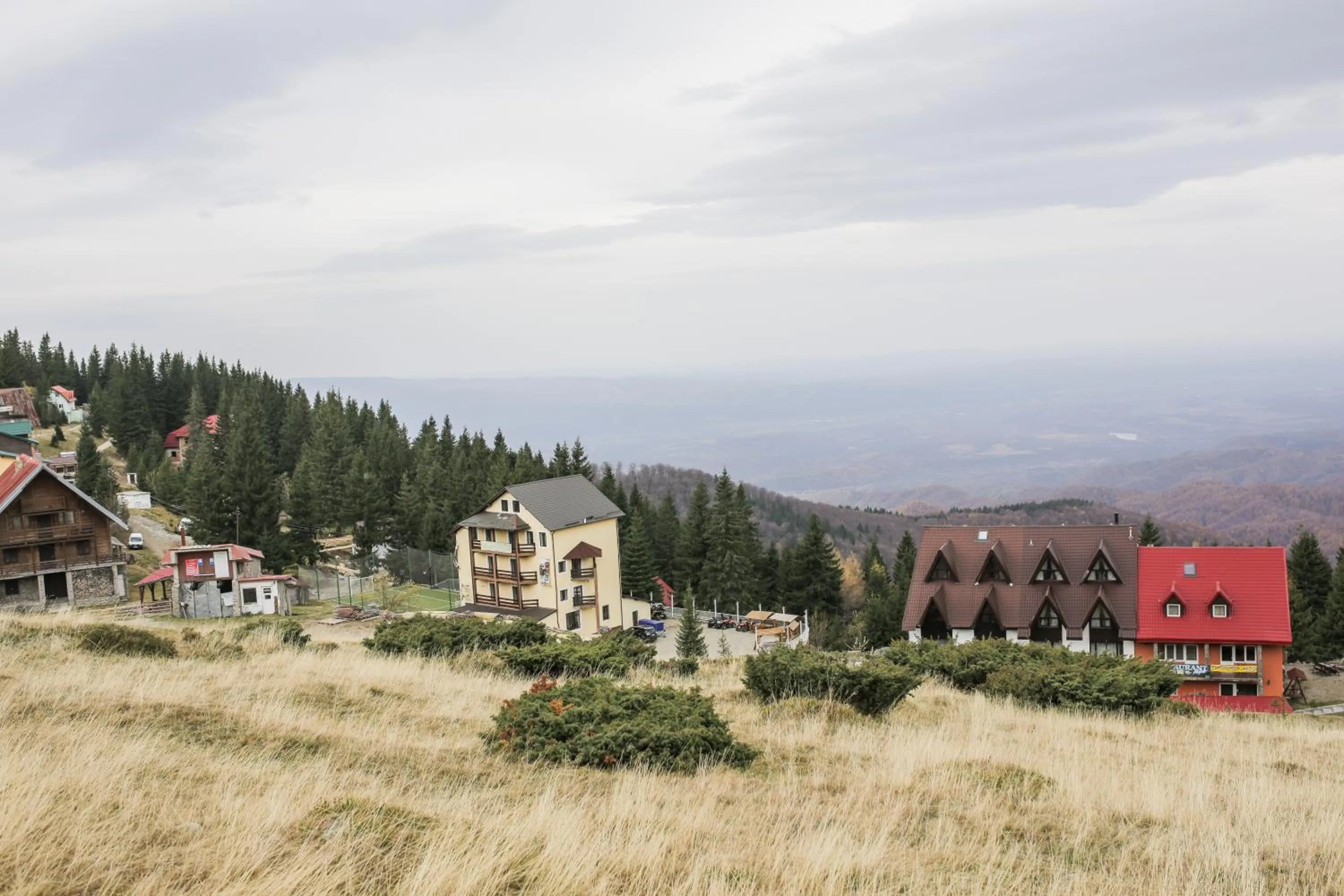 Property building in Hotel Muntele Mic