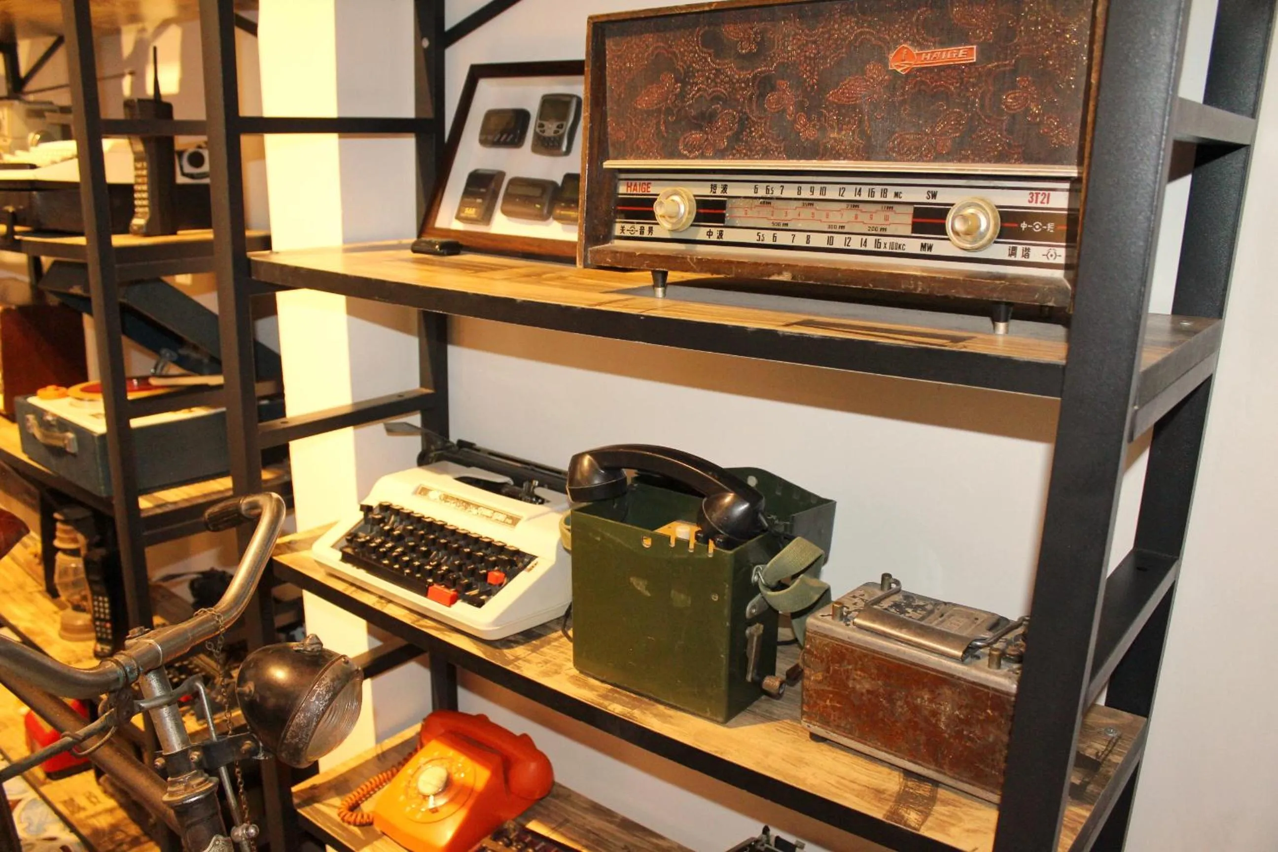 Decorative detail in Mumian inn