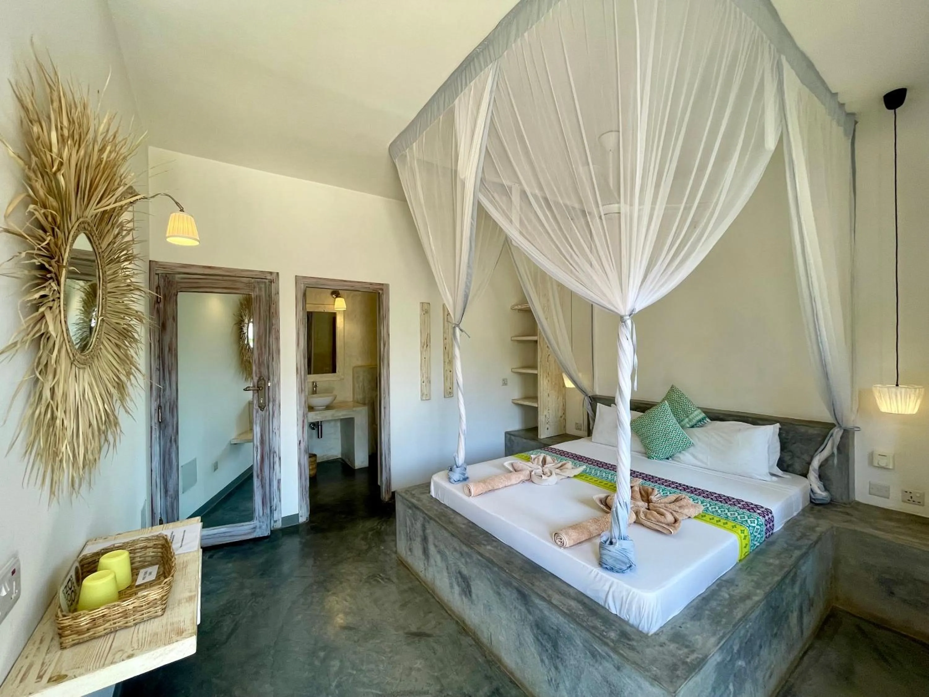 Photo of the whole room, Bed in Villa Huruma