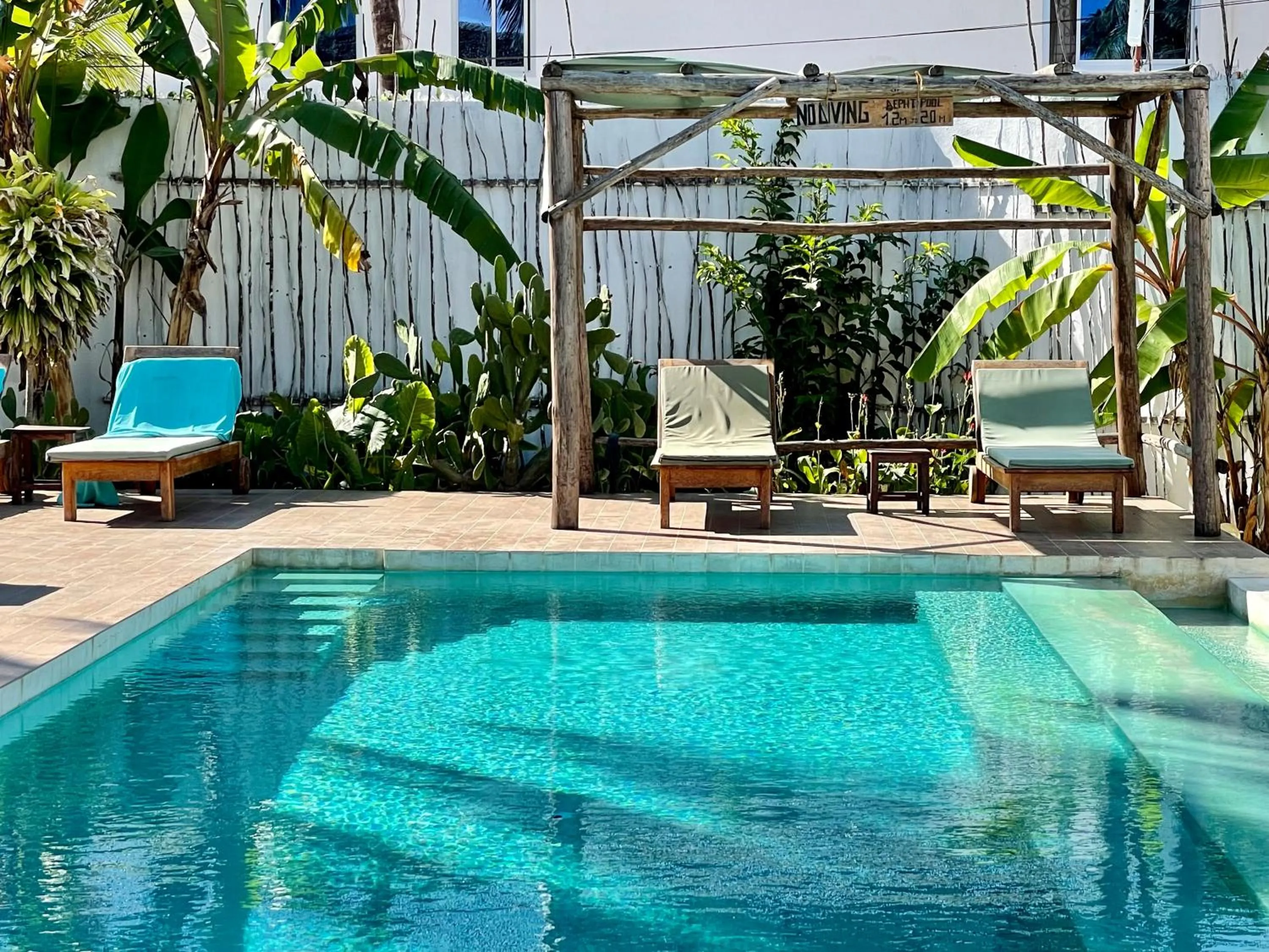 Swimming pool in Villa Huruma