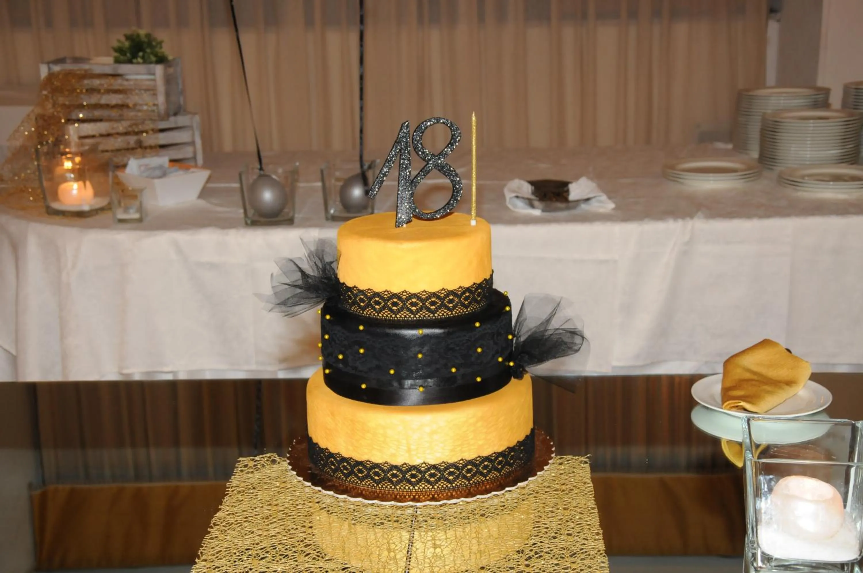 Restaurant/places to eat in Hotel Kiris