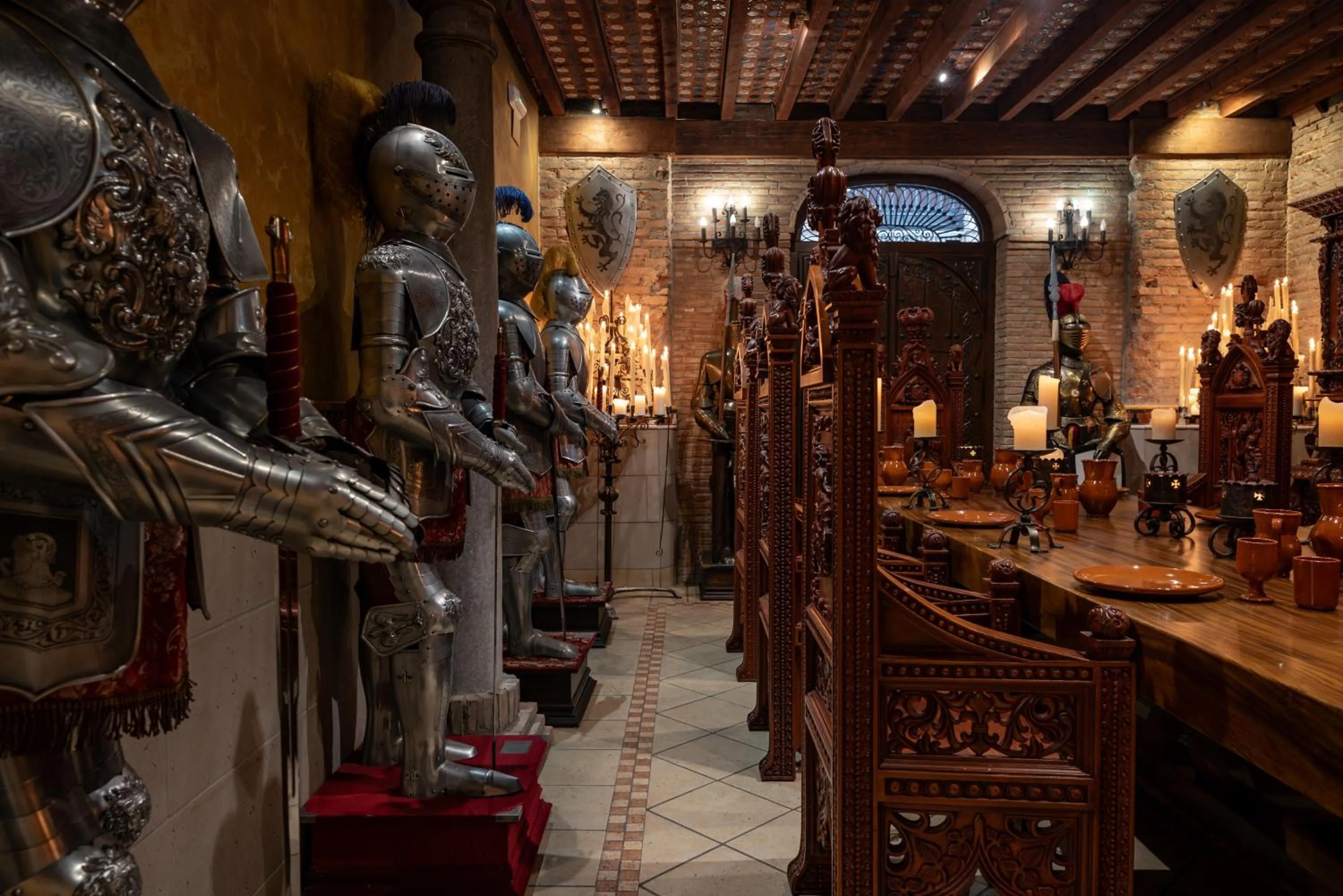 Property building in Casa de Reyes