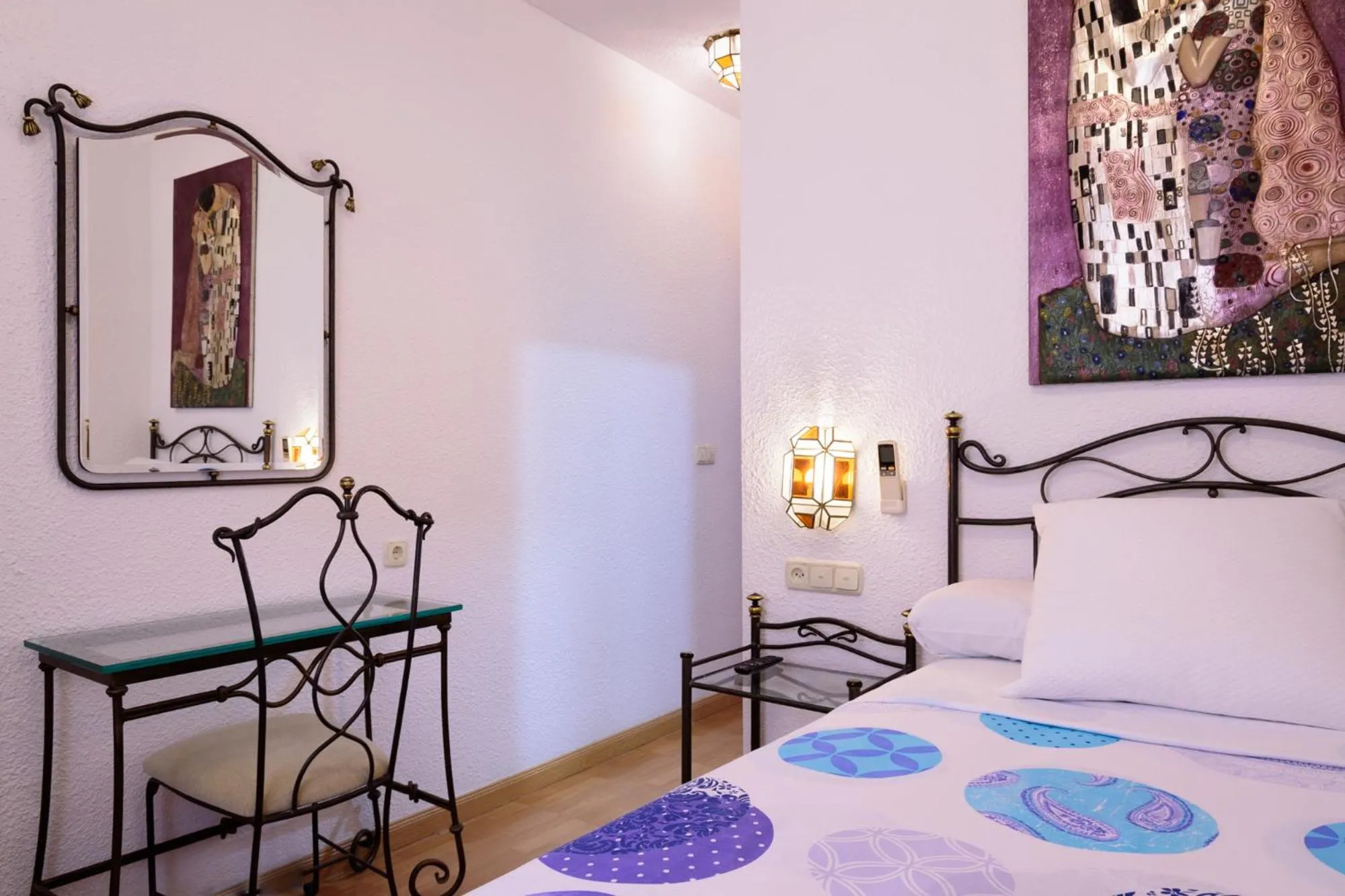 Photo of the whole room, Bed in Casa de Reyes