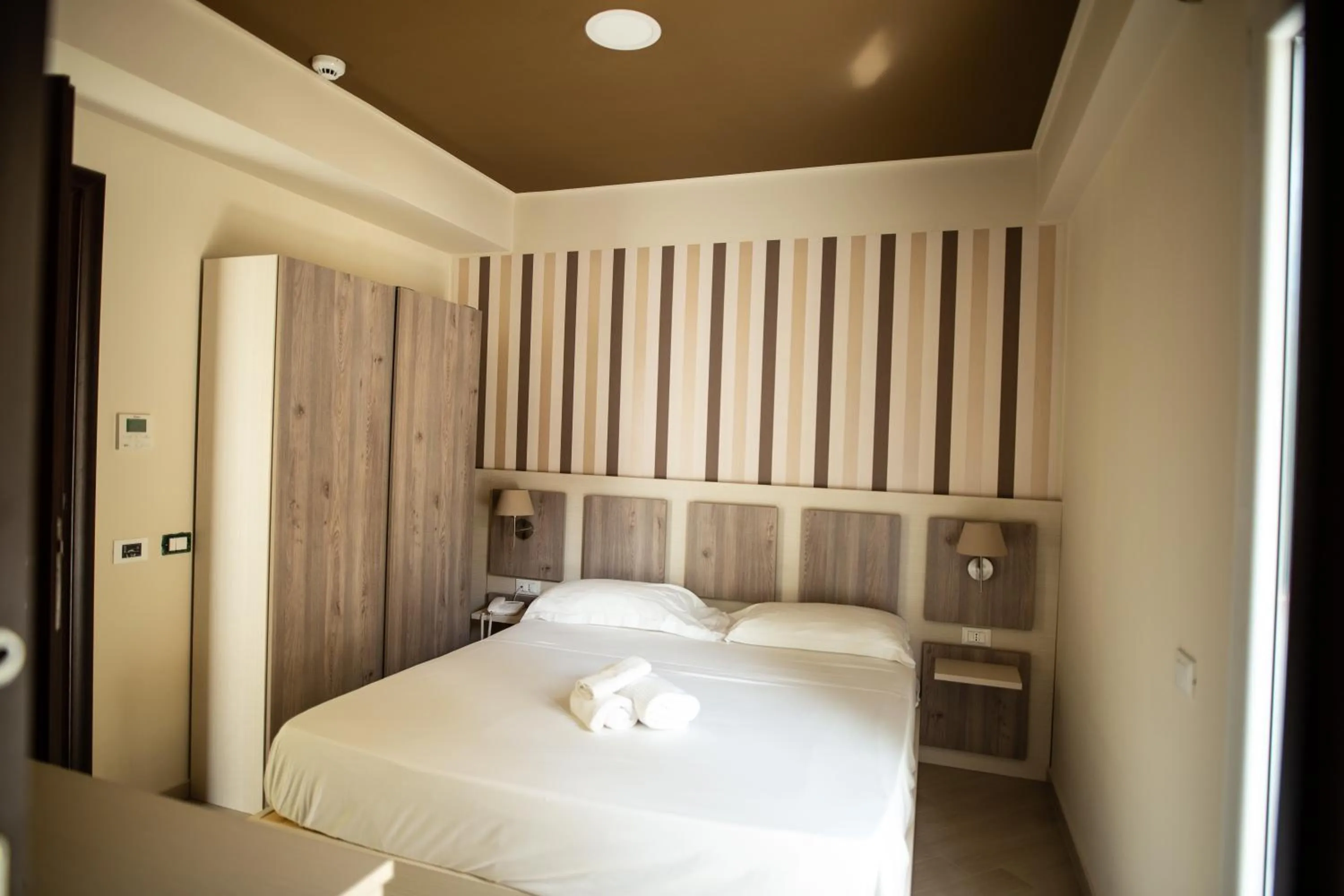 Bed in Hotel Cliché