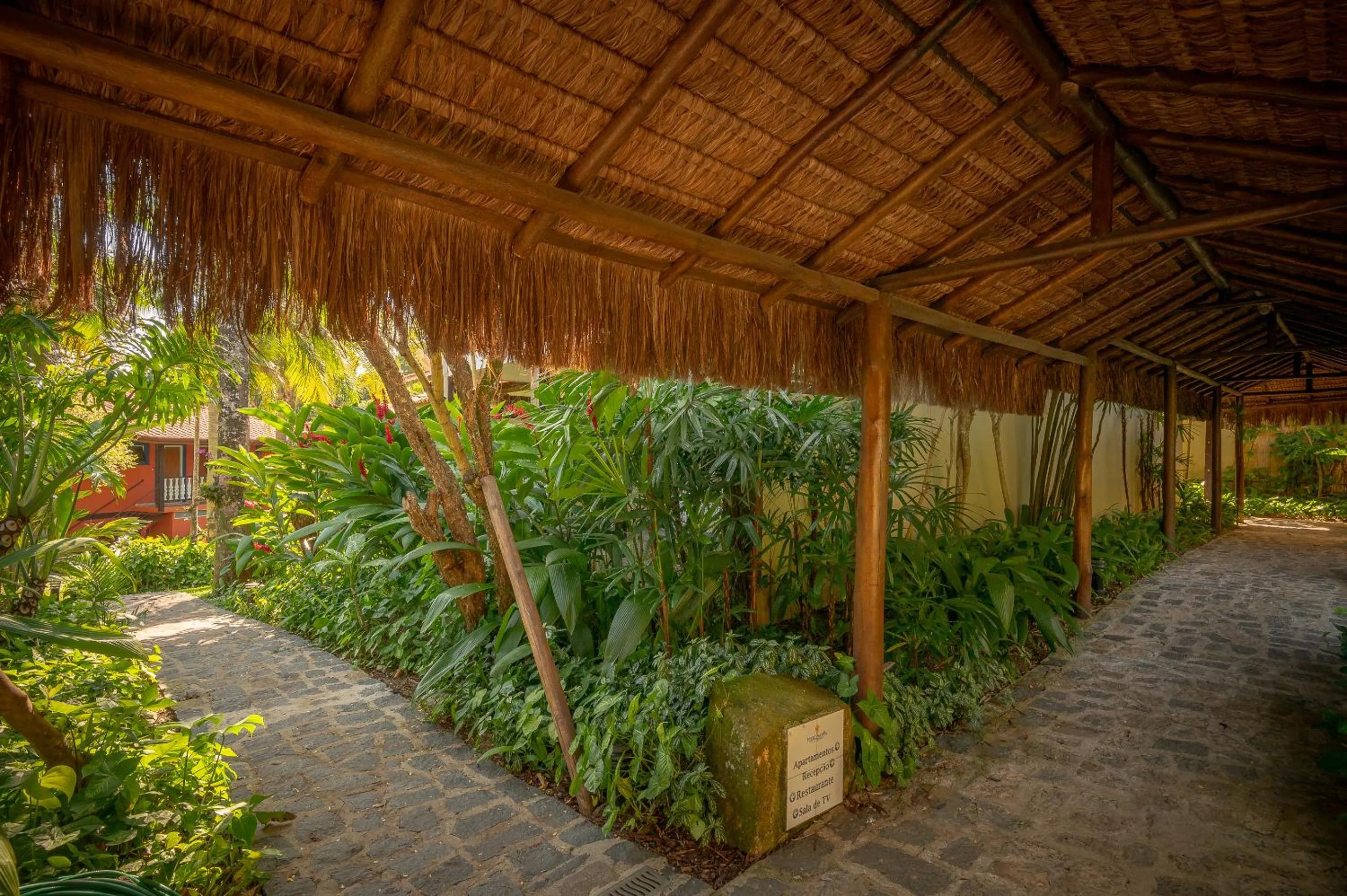 Garden in Porto Pacuíba Hotel