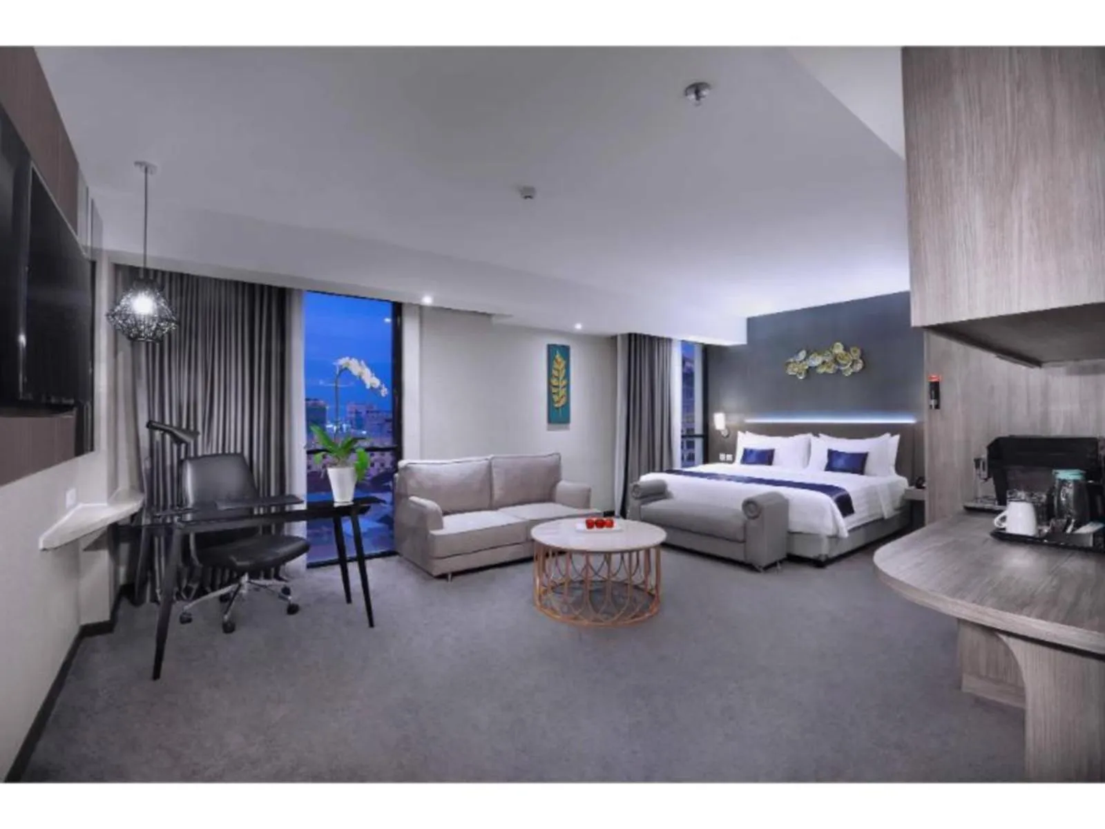 Bedroom, Bed in Aston Inn Pandanaran