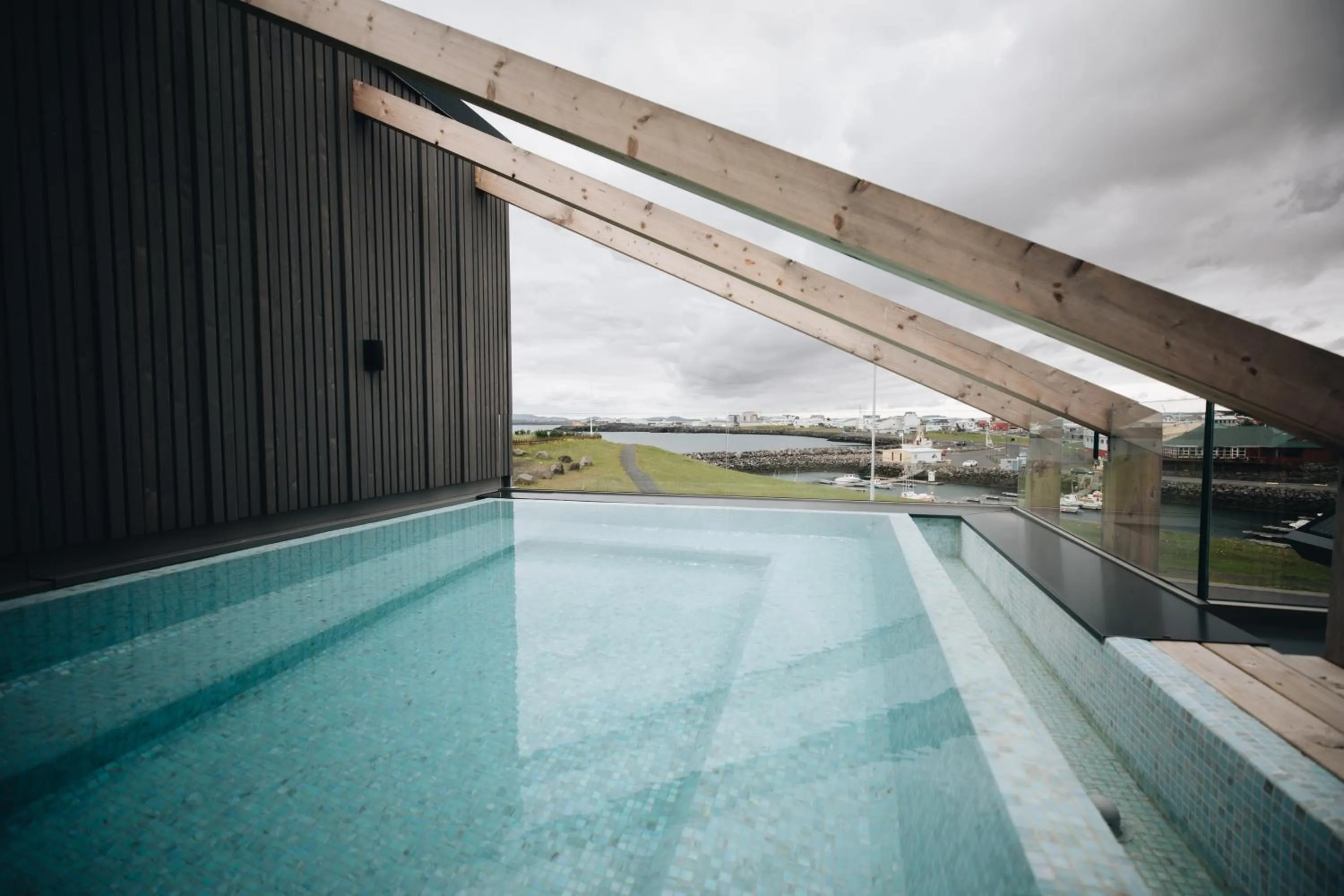 Hot Tub in Hotel Berg by Keflavik Airport