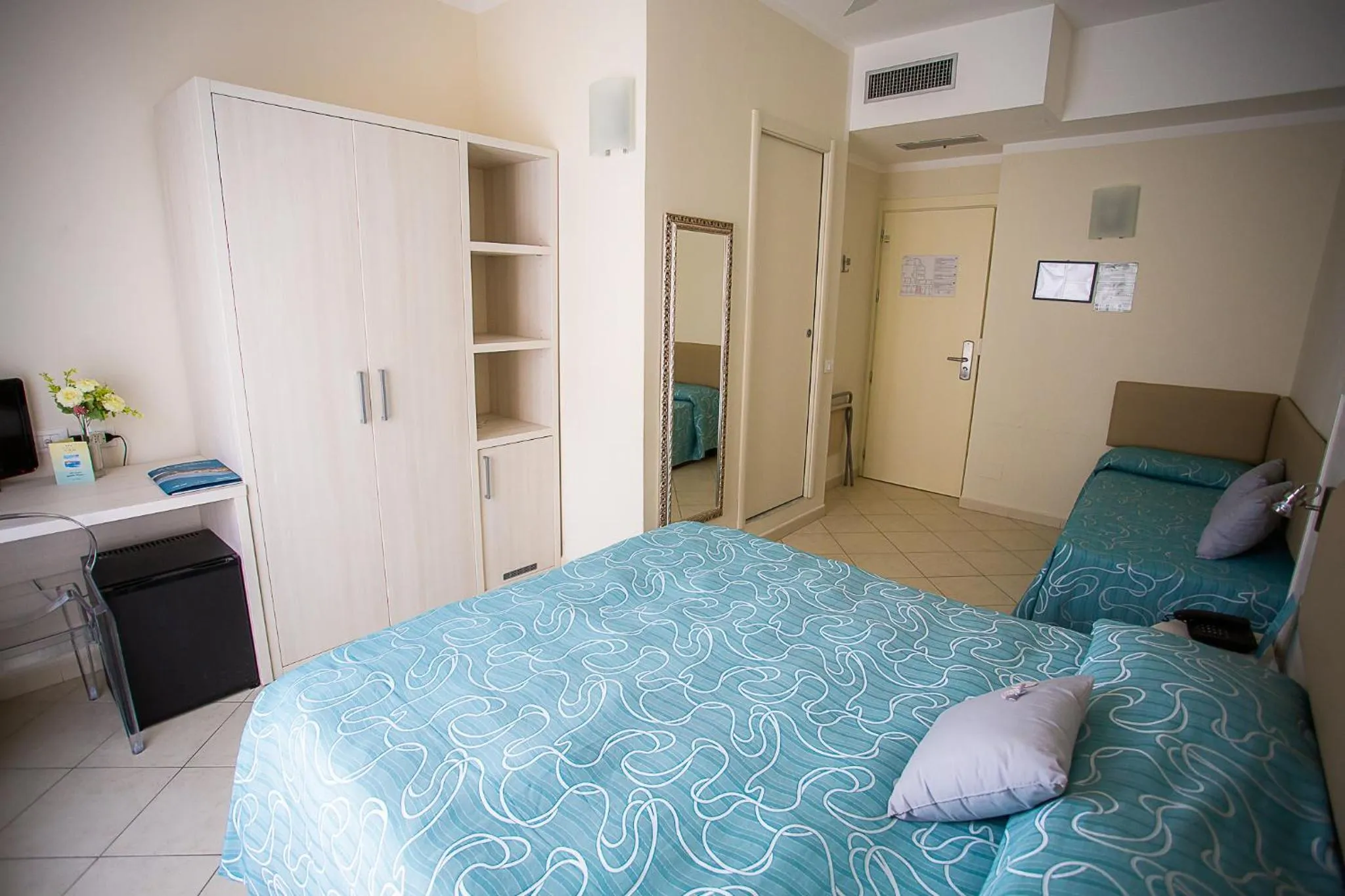 Bed in Hotel Nuovo Al Mare