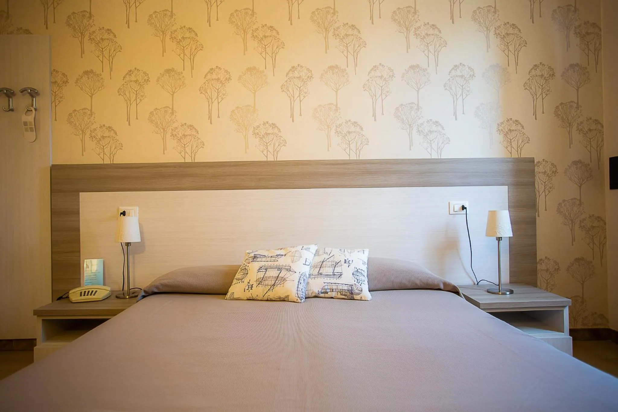 Bed in Hotel Nuovo Al Mare