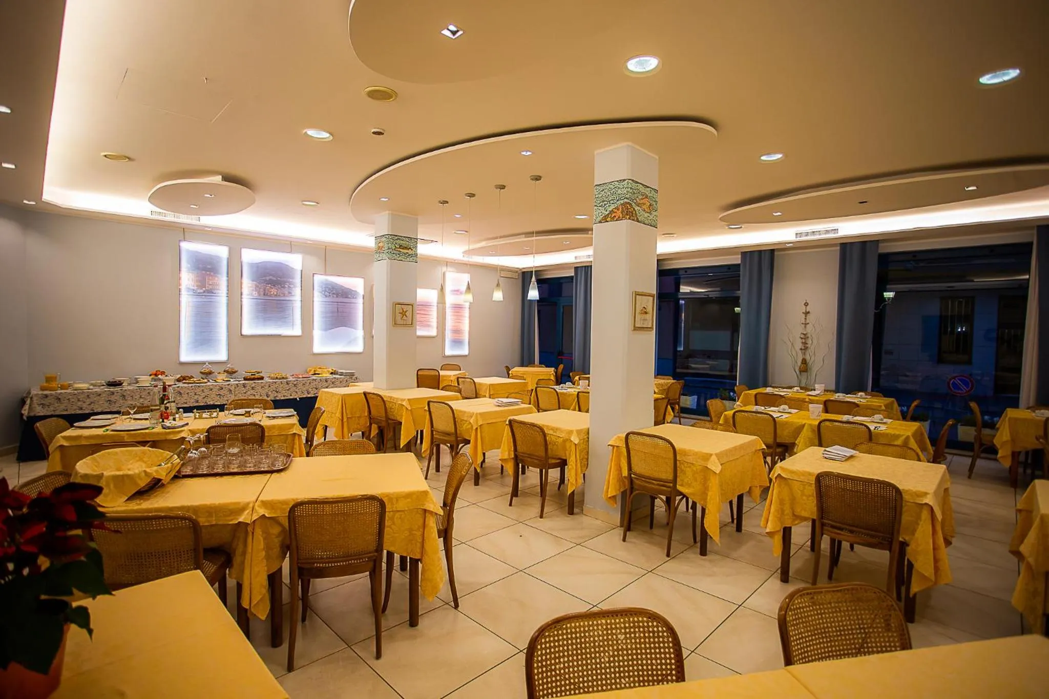 Breakfast in Hotel Nuovo Al Mare