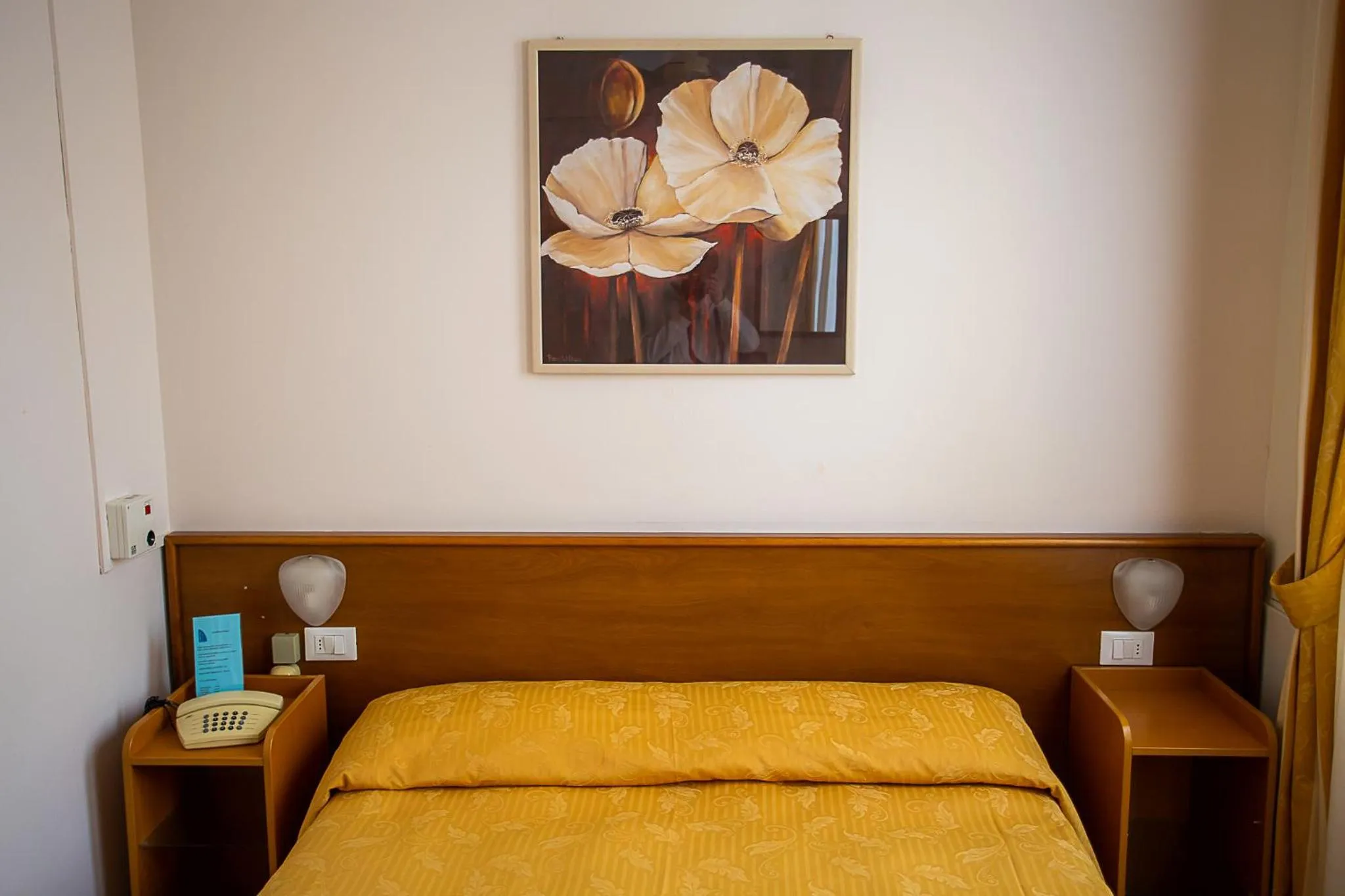 Bed in Hotel Nuovo Al Mare