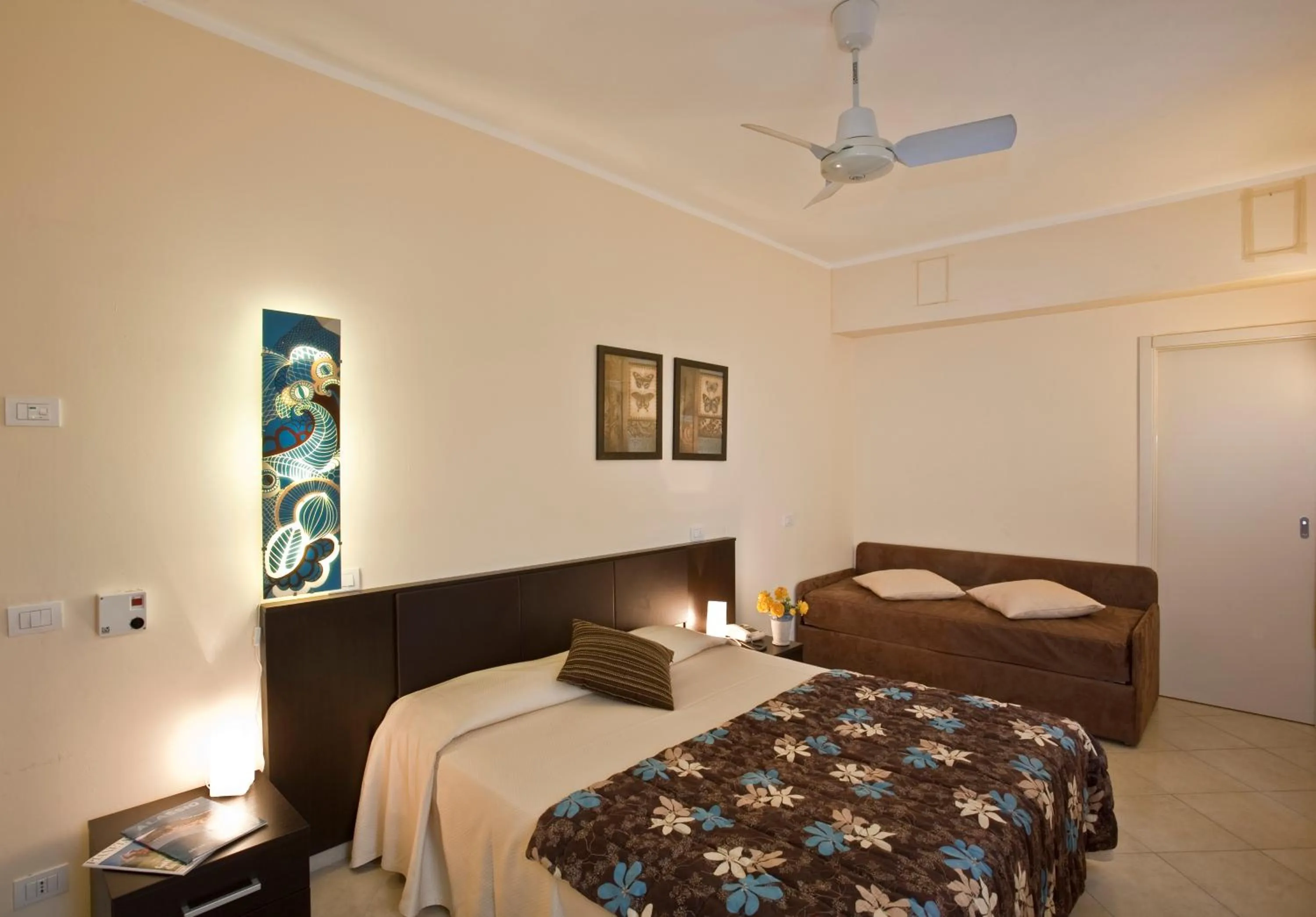 Bed in Hotel Nuovo Al Mare