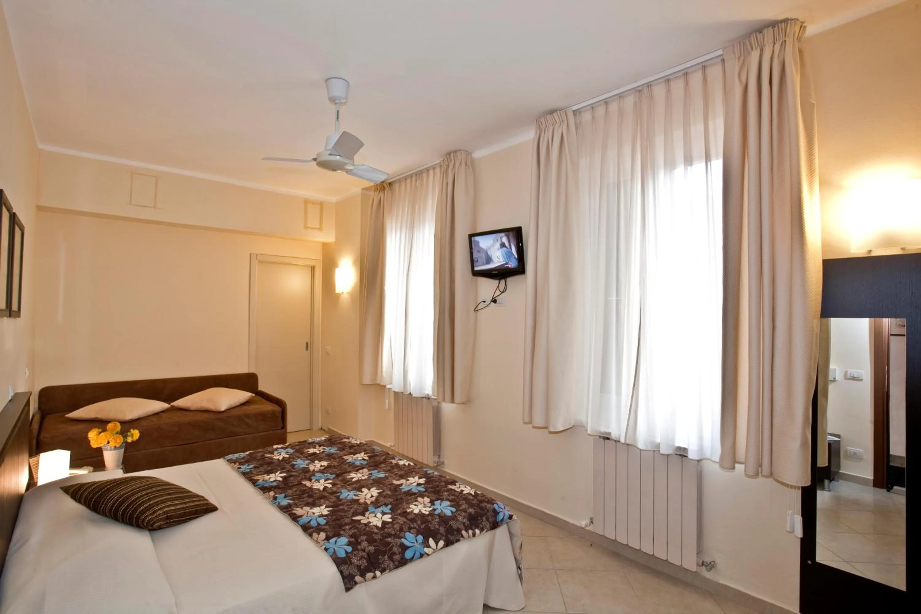Bed in Hotel Nuovo Al Mare