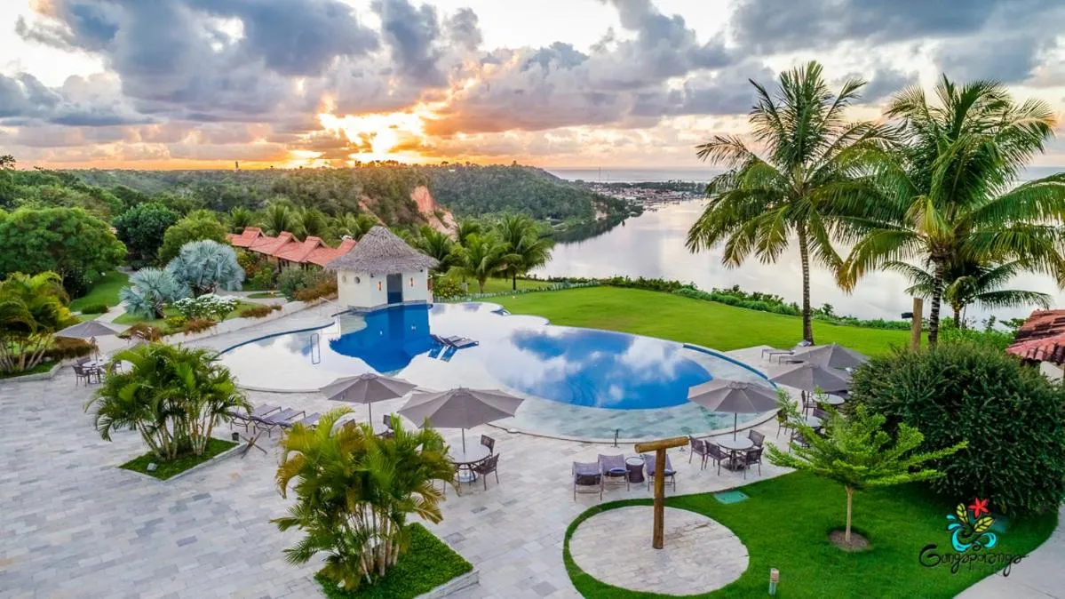 Pool view in Gungaporanga Hotel